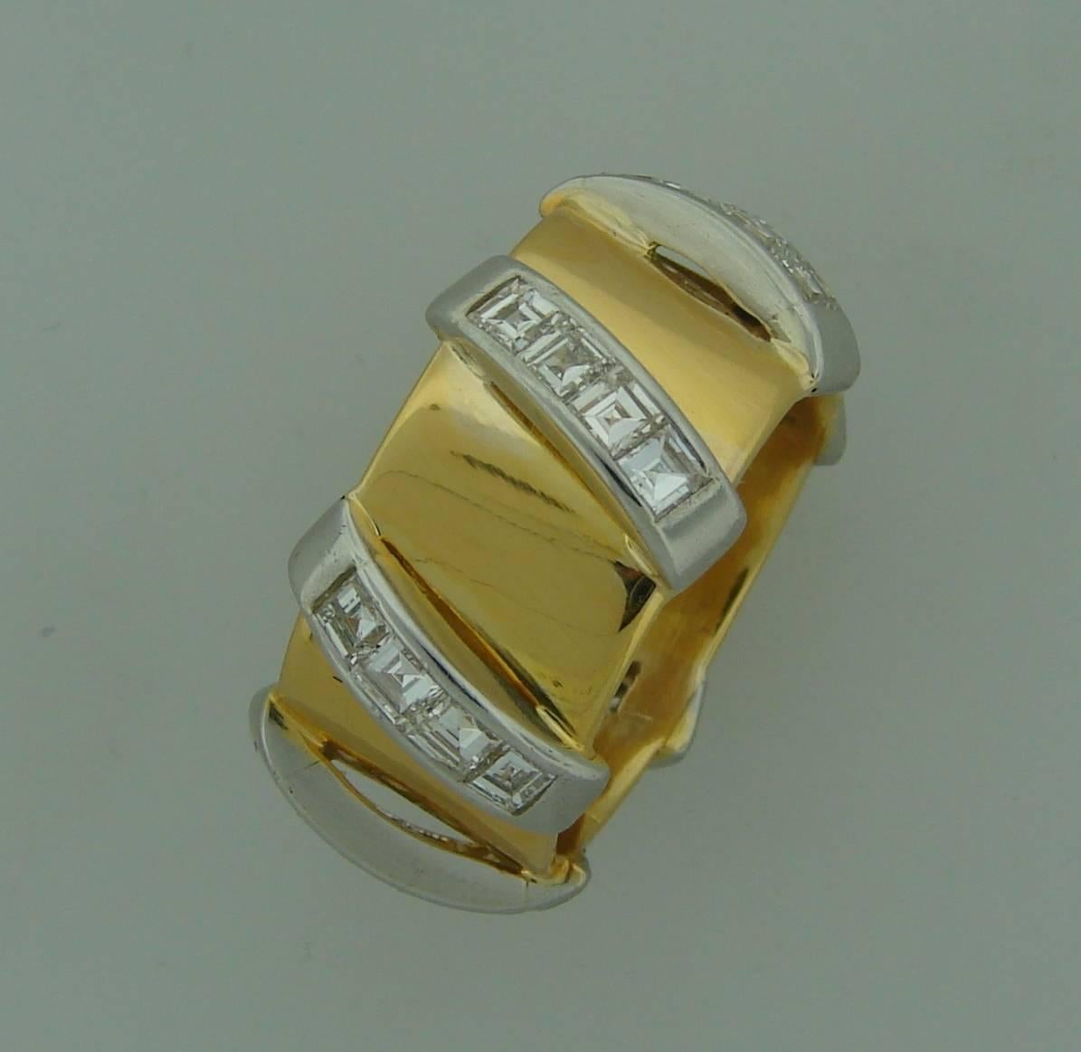 Women's or Men's 1980s Seaman Schepps Diamond Gold Band Ring