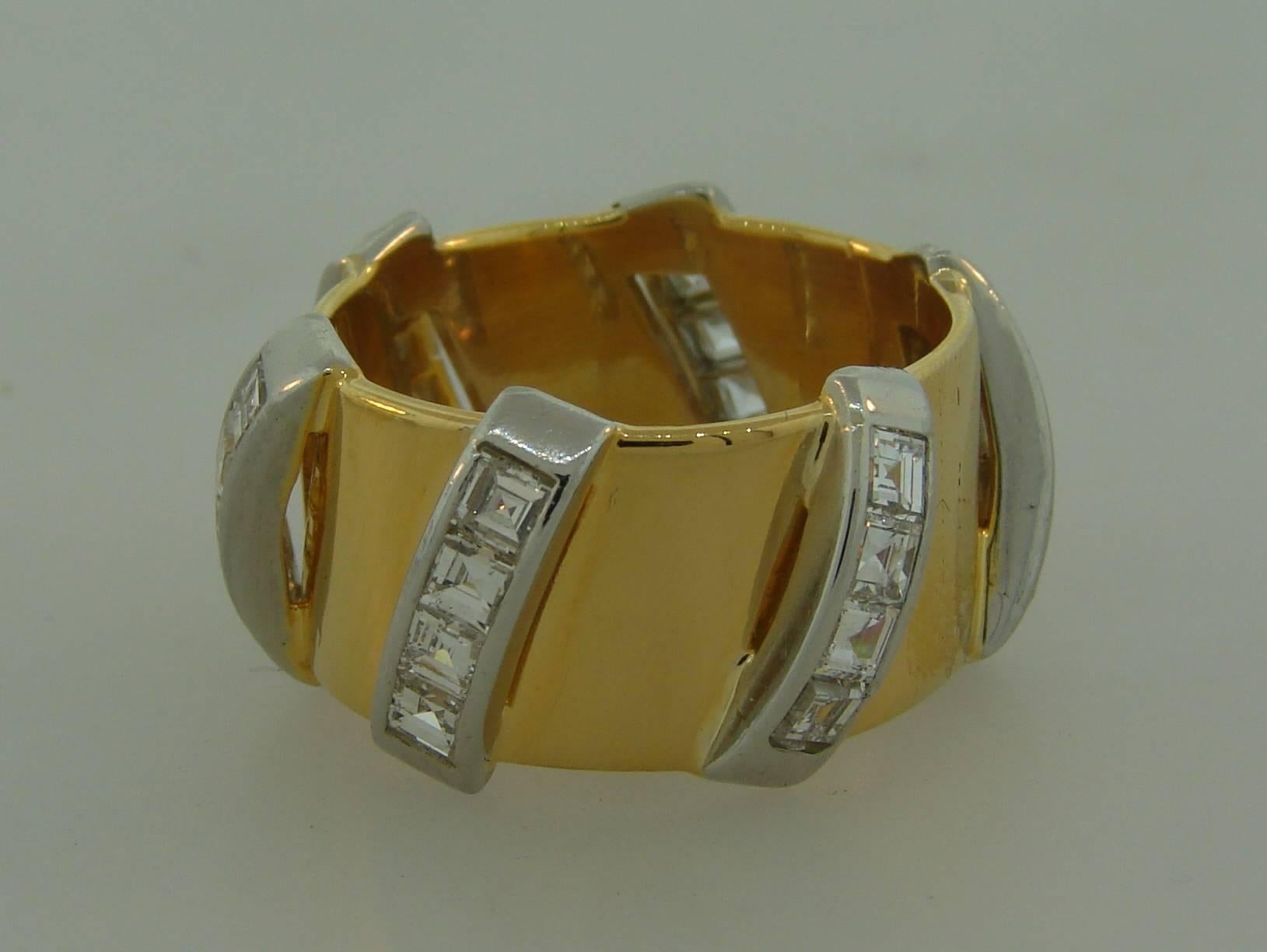 1980s Seaman Schepps Diamond Gold Band Ring 4