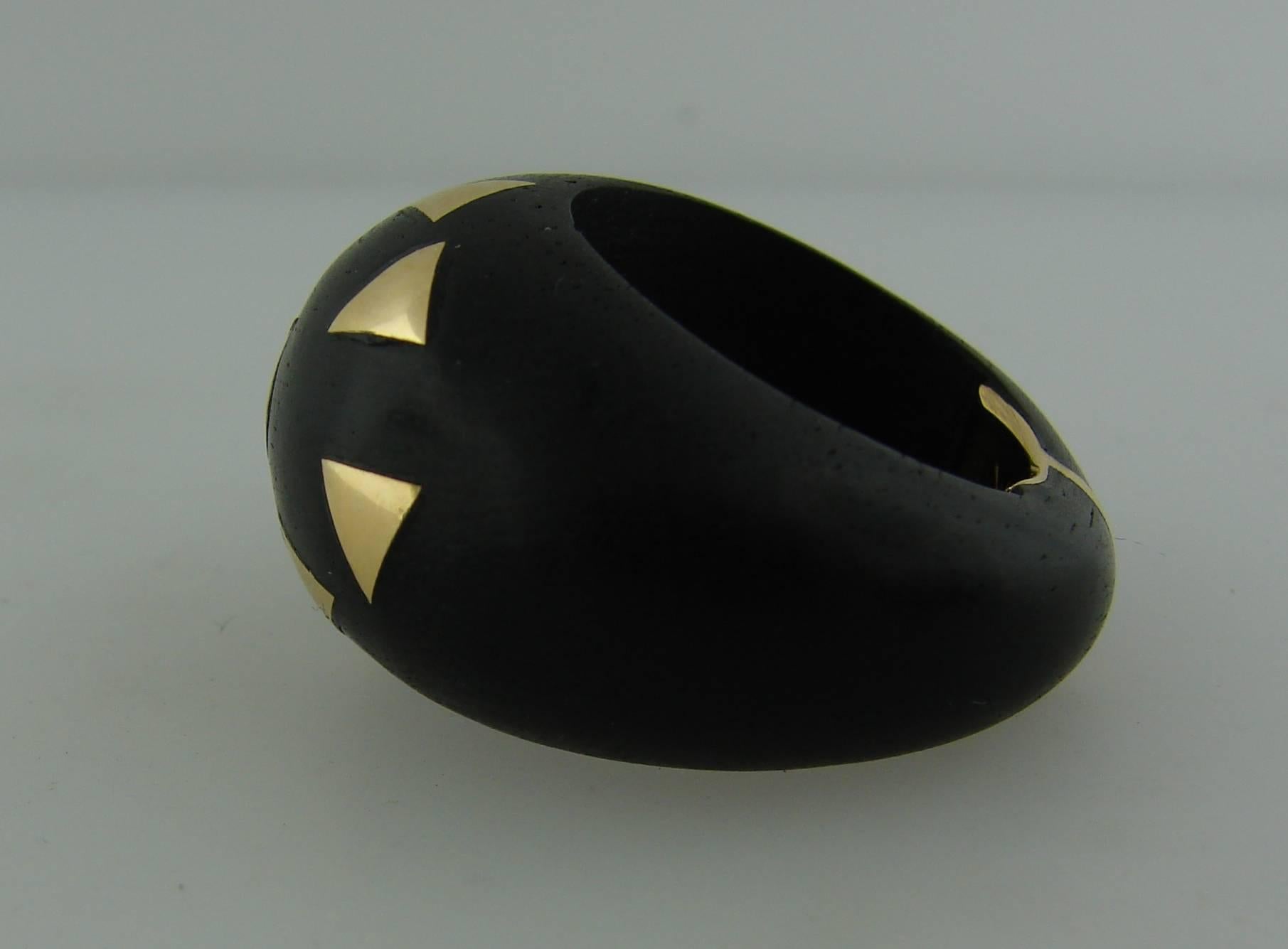 Women's 1980s Van Cleef & Arpels Wood Gold Bangle Bracelet Ring Earrings Set