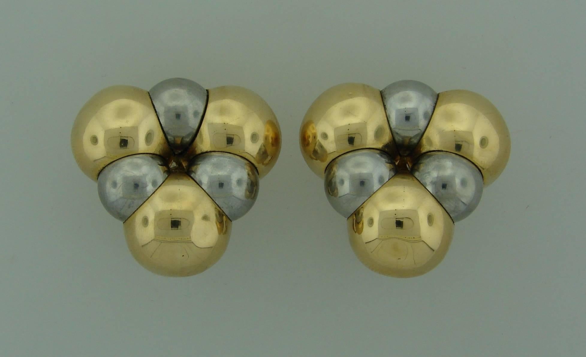 Bold, volumetric earrings created by Marina B in Italy in the 1980's. Chic and wearable, you can wear them day and night. They are made of yellow and white gold and that allows you to wear them with your other yellow gold or white gold or platinum
