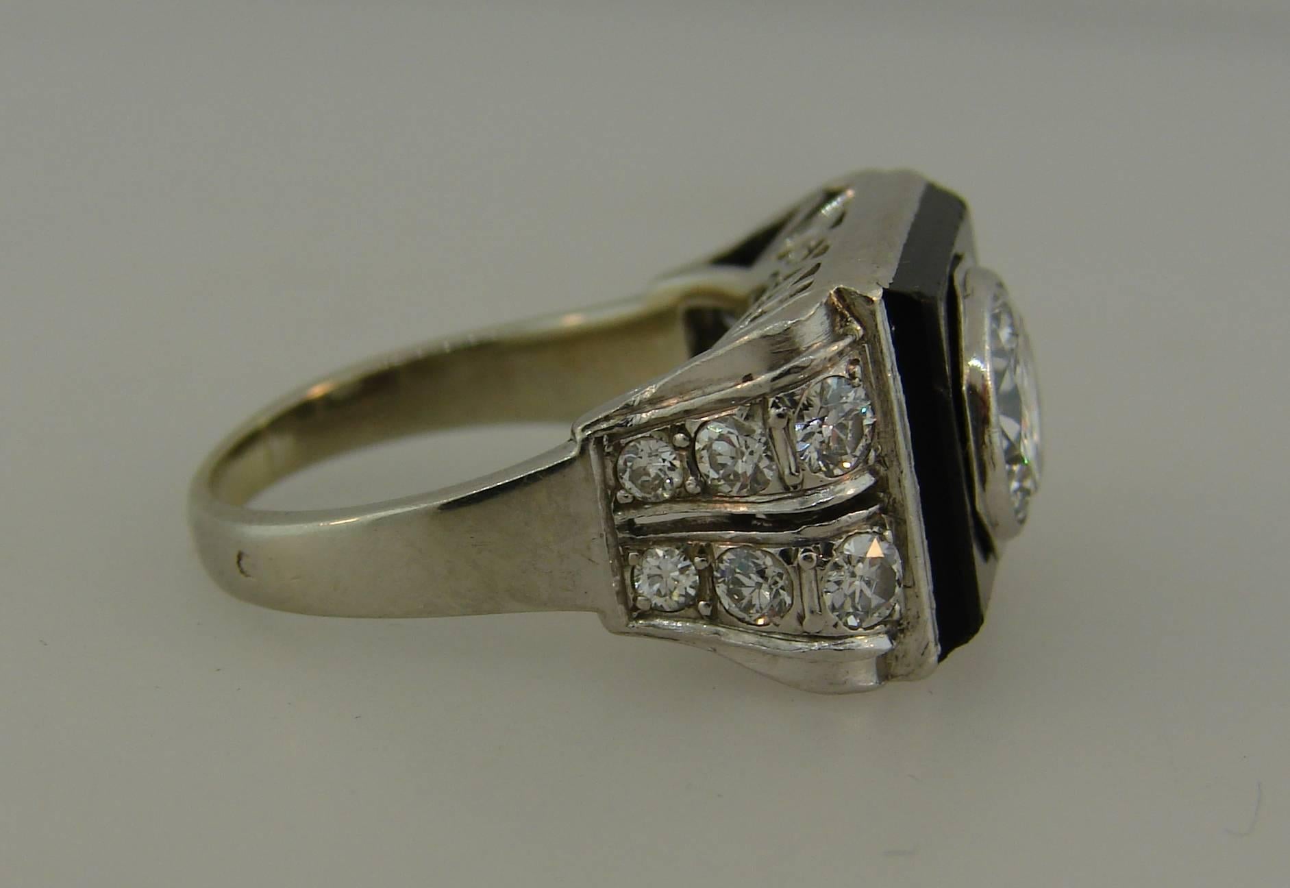 1930s Art Deco Diamond Platinum Gold French Ring 2