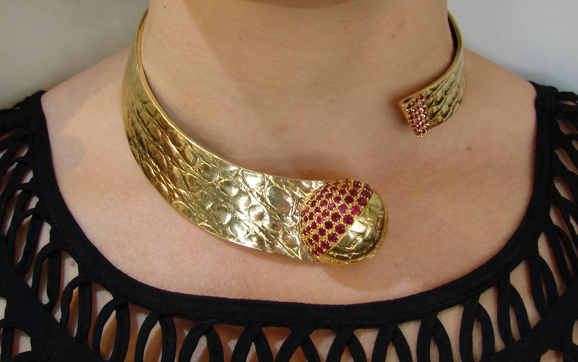 1970s Gucci Ruby Gold Necklace 4