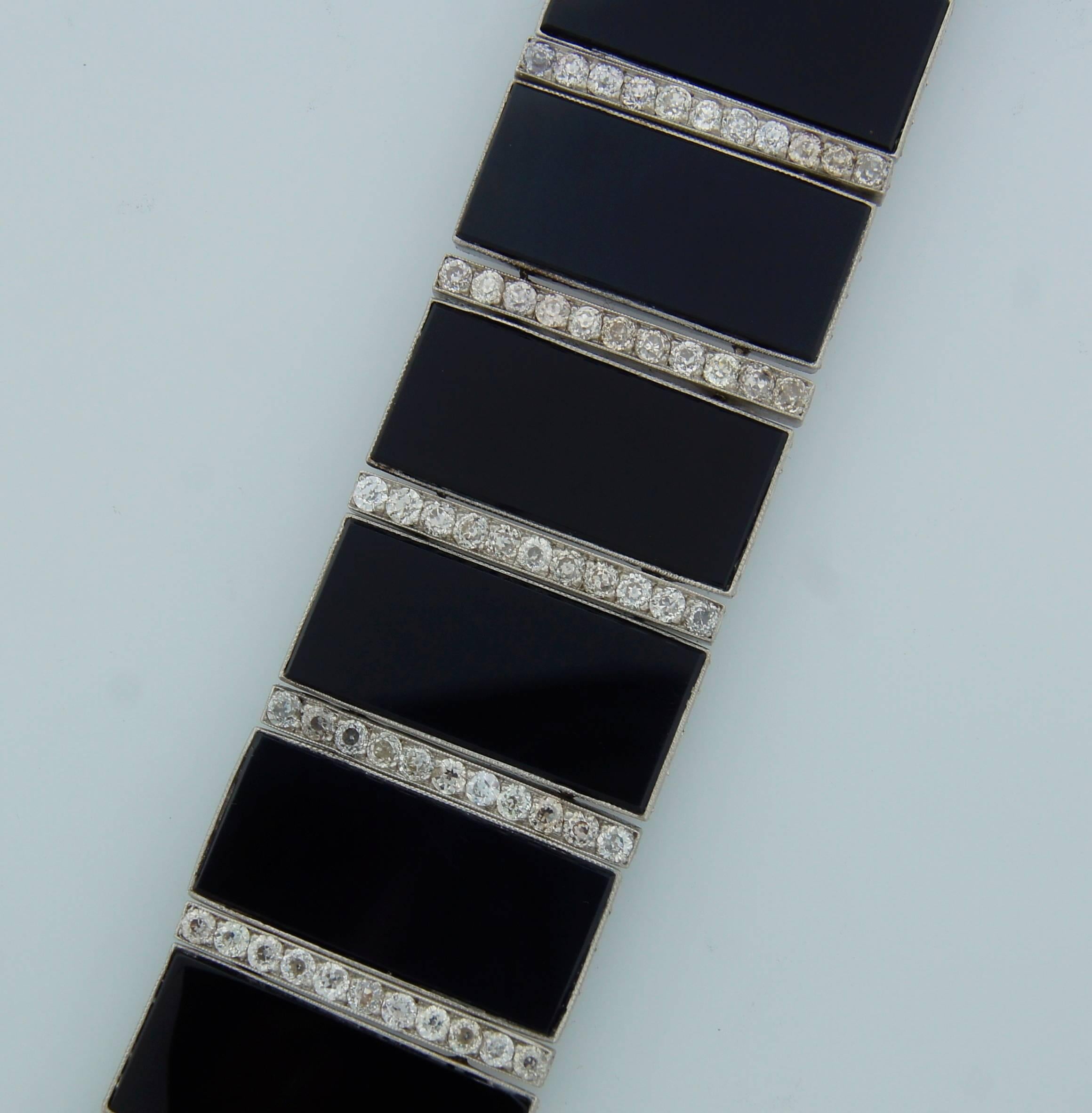 1910s Art Deco Black Onyx Diamond Platinum Bracelet In Excellent Condition In Beverly Hills, CA