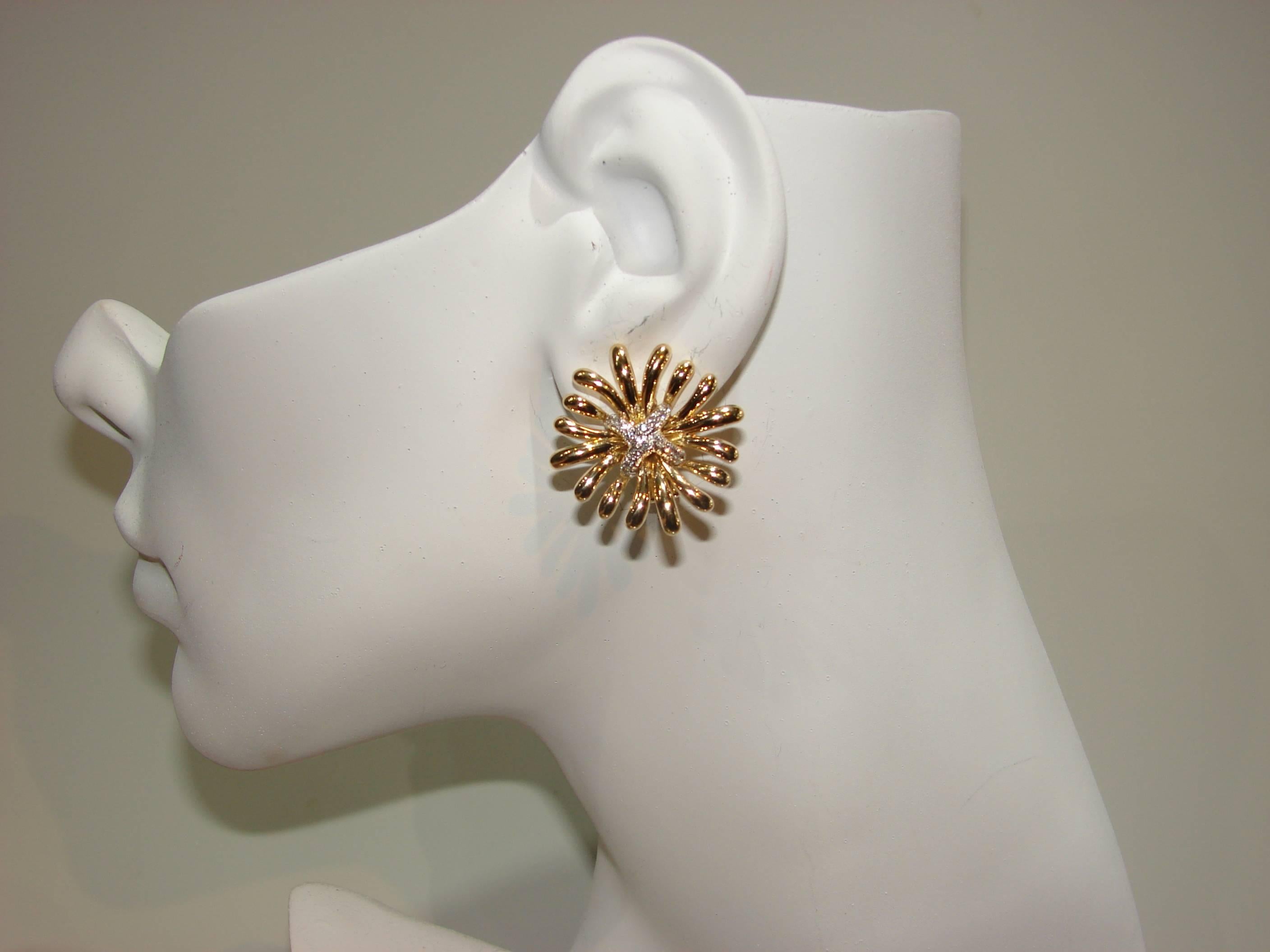 1980s Verdura Diamond Gold Starburst Earrings 3