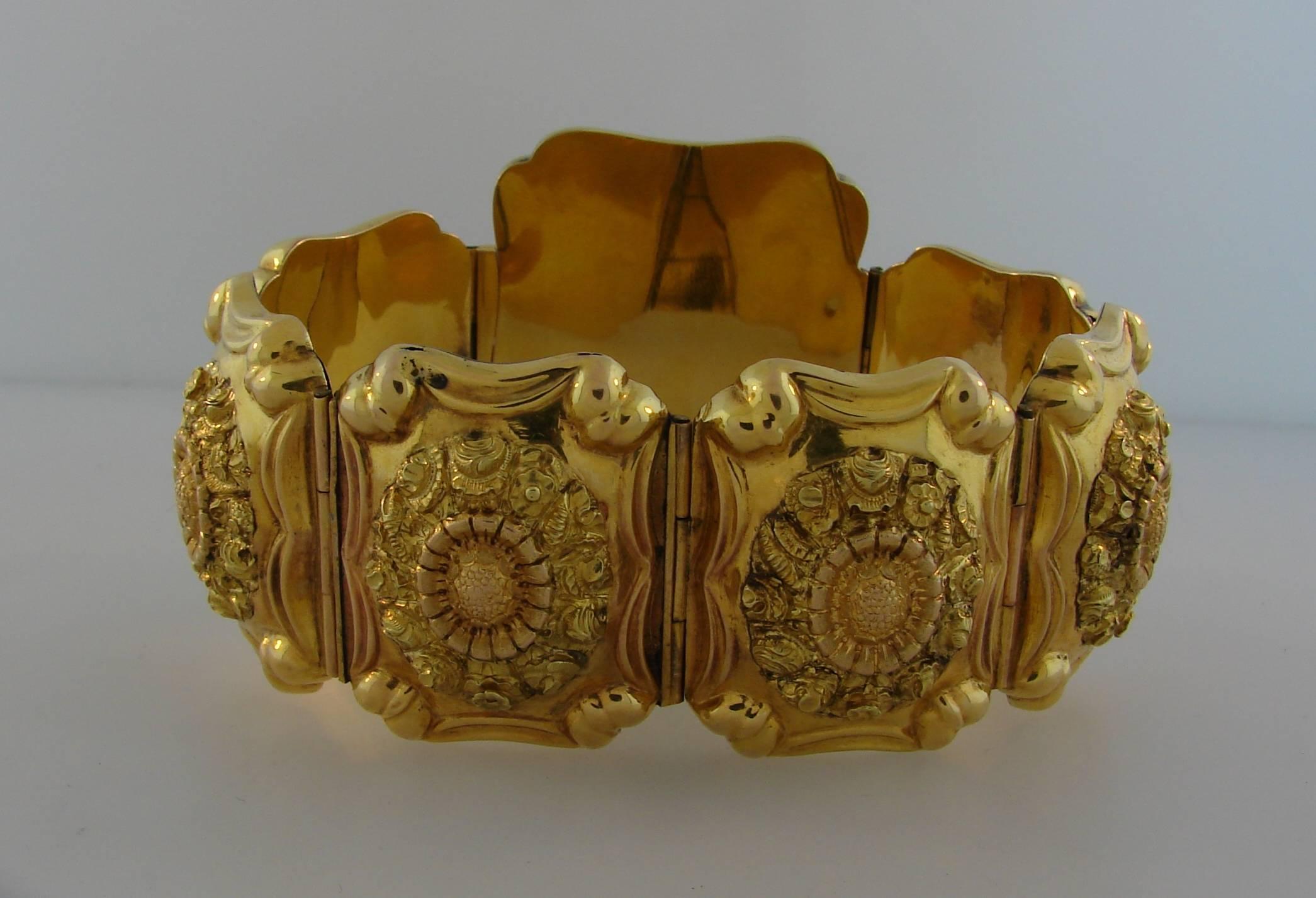 French Victorian Enamel Gold Bracelet  3
