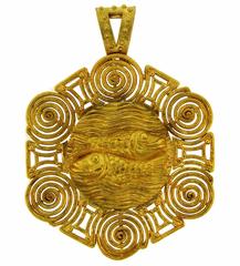 Retro Van Cleef & Arpels Gold Pisces Zodiac Pendant