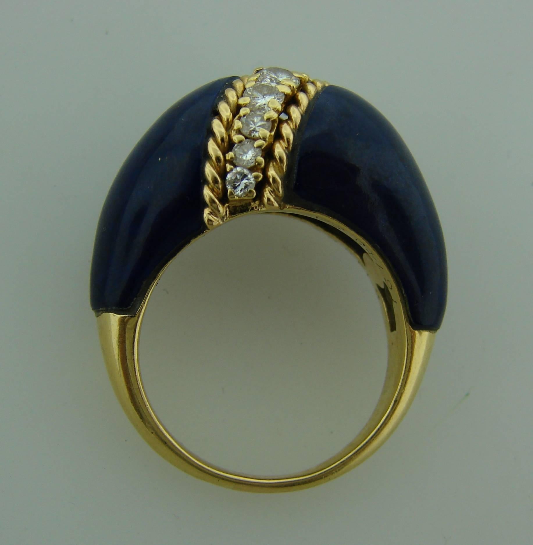 Vintage Van Cleef & Arpels 18k Yellow Gold Ring Lapis Lazuli Diamond  In Good Condition In Beverly Hills, CA