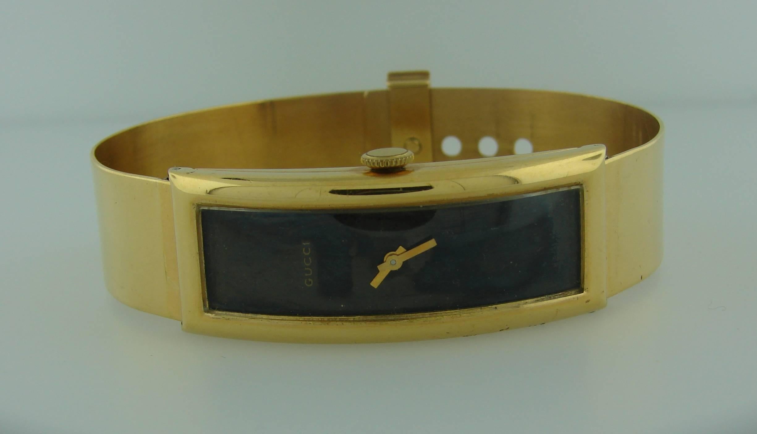 gucci gold watch womens