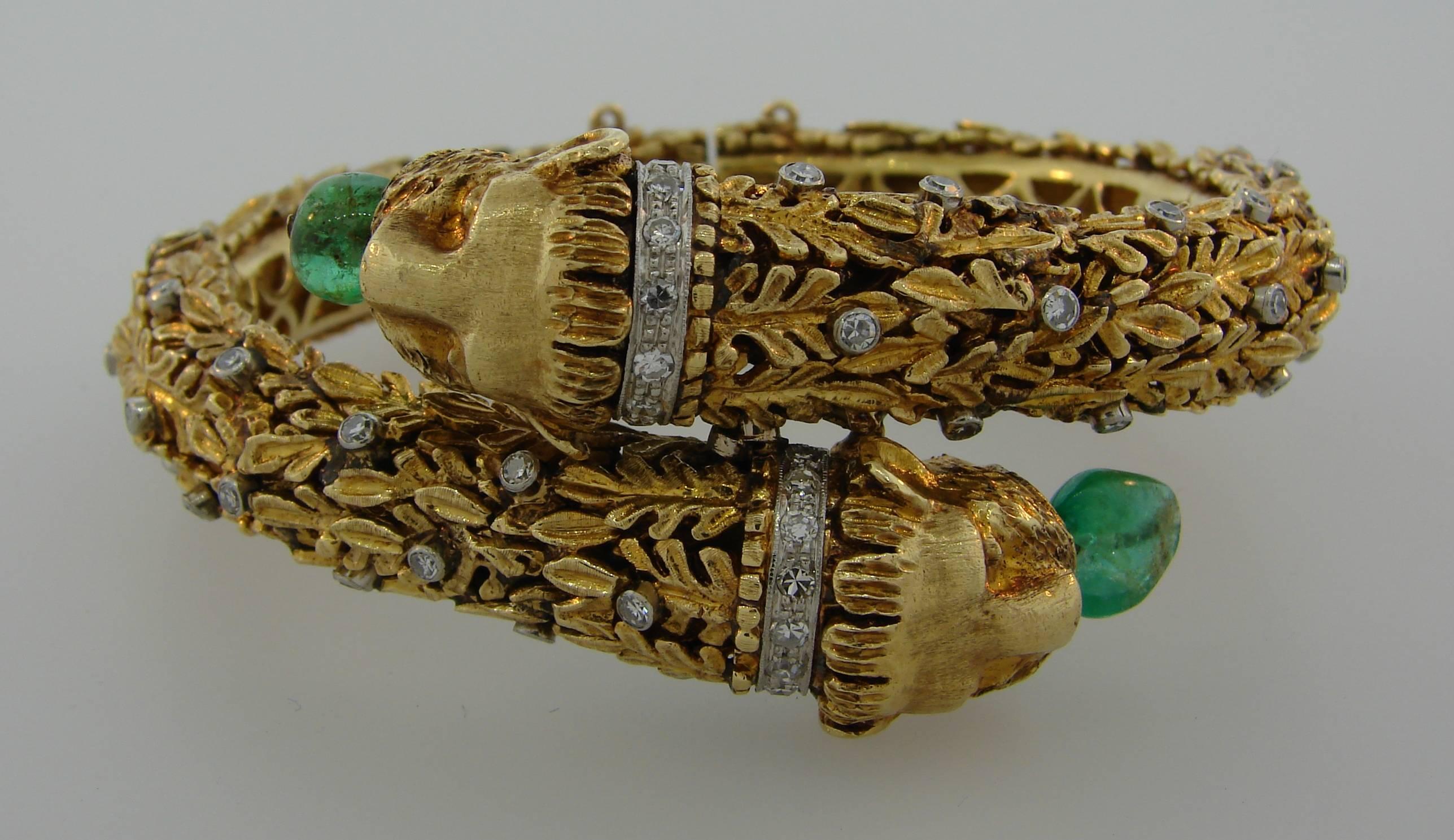 Zolotas Emerald Diamond Yellow Gold Bangle Bracelet 1970s In Excellent Condition In Beverly Hills, CA