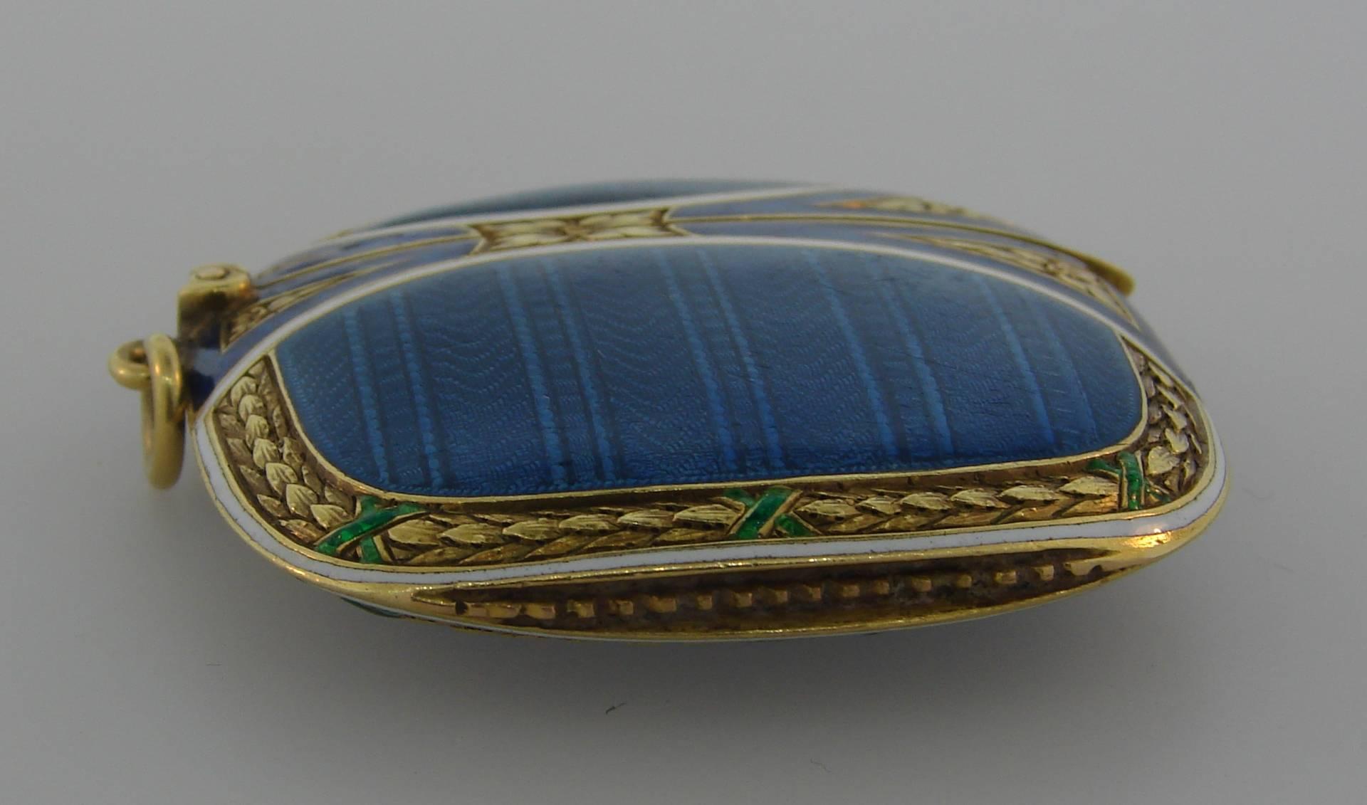 Lacloche Freres Enamel Yellow Gold Pedant with Secret Compartment In Excellent Condition In Beverly Hills, CA