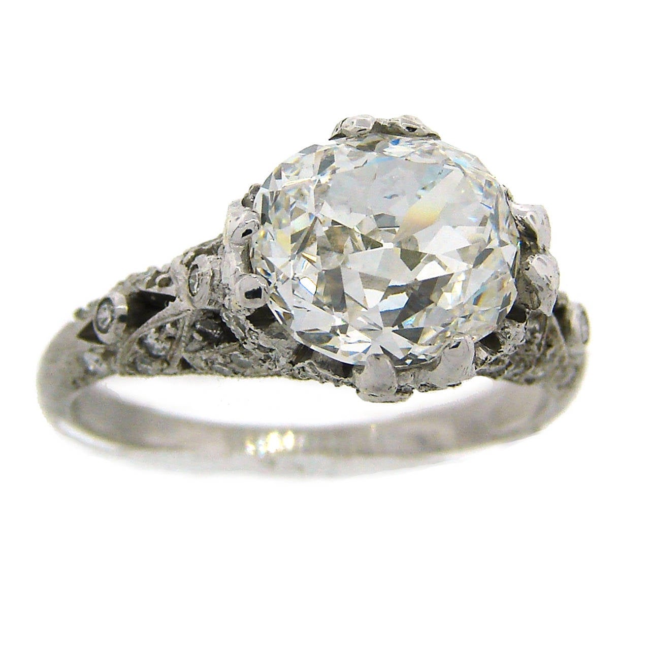 Diamant-Platinring mit Kissenschliff im Kissenschliff Art Deco um 1920er Jahre 3,02 Karat GIA G SI1