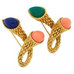 c.1970s BOUCHERON Paris Coral Chrysophrase Lapis & Yellow Gold Pin Pair Brooch 10