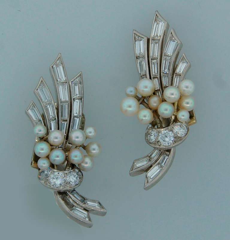 c.1930s VAN CLEEF & ARPELS Diamond Pearl & Platinum Earrings In Excellent Condition In Beverly Hills, CA