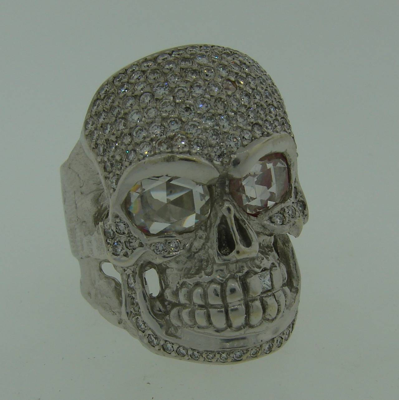 loree rodkin skull ring