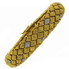1980s David Webb Diamond Yellow Gold Bracelet 11