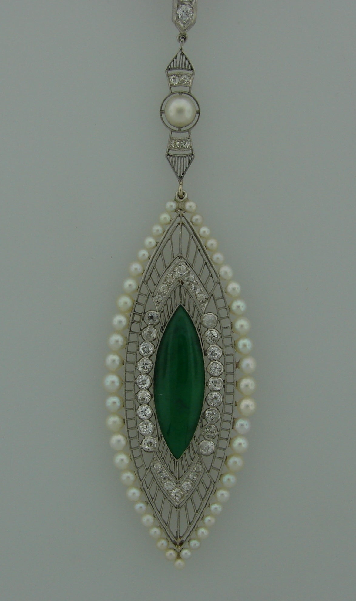 Kreisler Belle Epoque Jade Pearl Diamond Platinum Pendant Necklace In Excellent Condition In Beverly Hills, CA