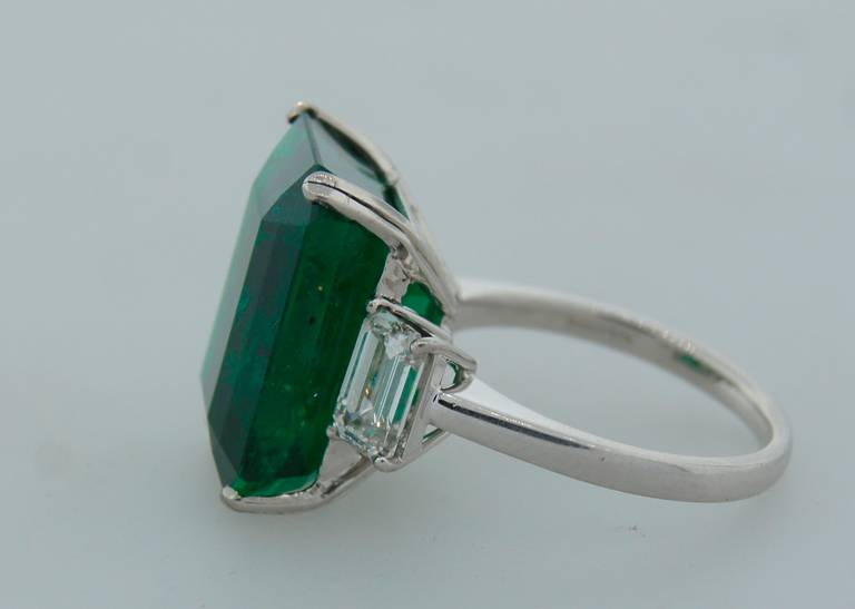 Tiffany & Co. 15.02 Carat Emerald Diamond Platinum Ring 1