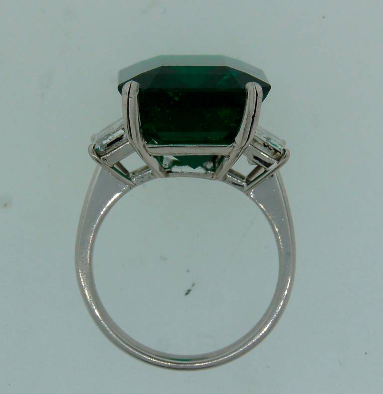 Tiffany & Co. 15.02 Carat Emerald Diamond Platinum Ring 3
