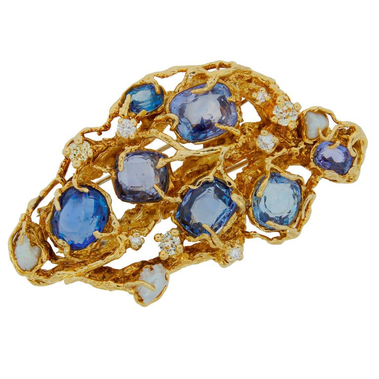 Arthur King Pearl Sapphire Diamond Yellow Gold Brooch Pin circa 1960s