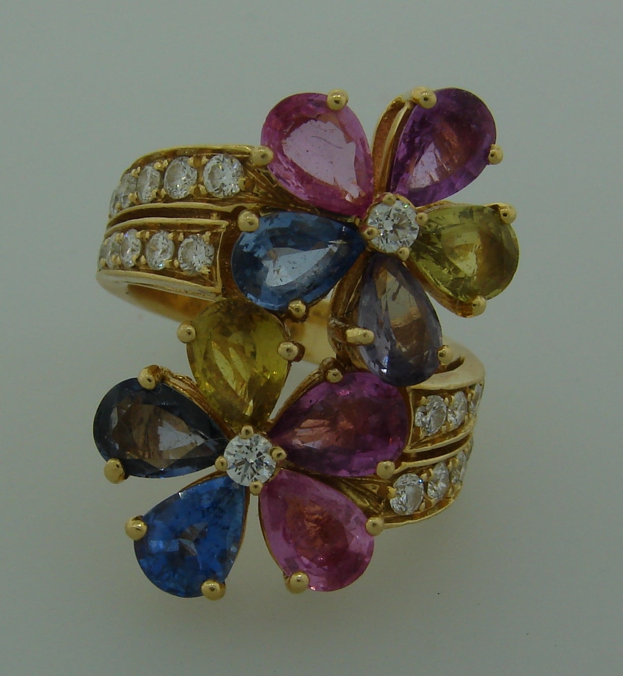 1990s Bulgari Sapphire Diamond Yellow Gold Flower Cocktail Ring In Excellent Condition In Beverly Hills, CA