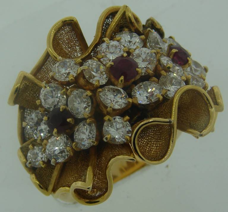 Van Cleef & Arpels Ruby Diamond Yellow Gold Cocktail Ring