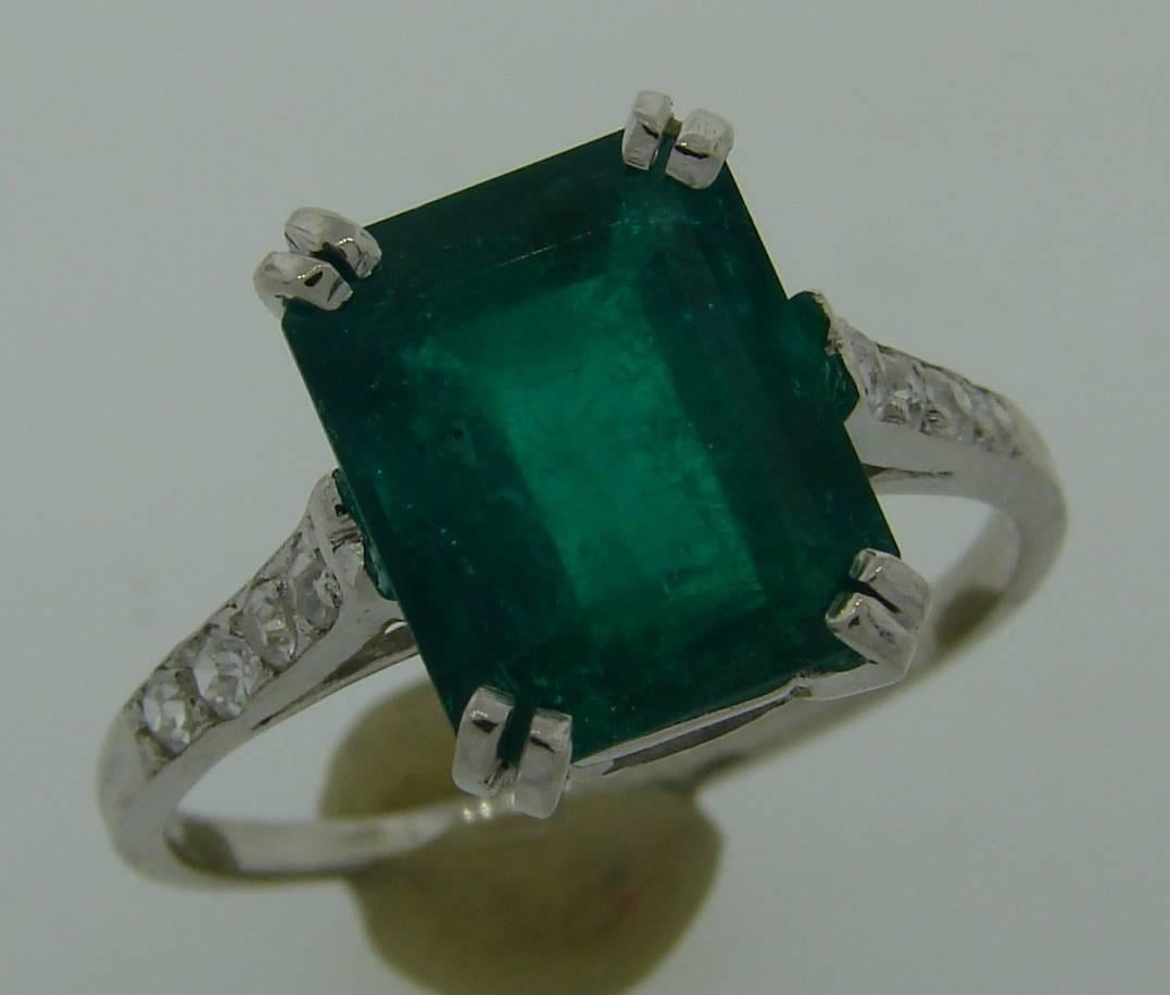 boucheron emerald ring