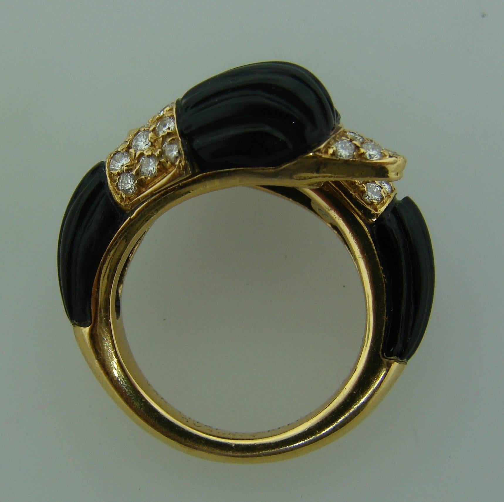1970s VAN CLEEF & ARPELS Black Onyx Diamond & Yellow Gold Ring 1