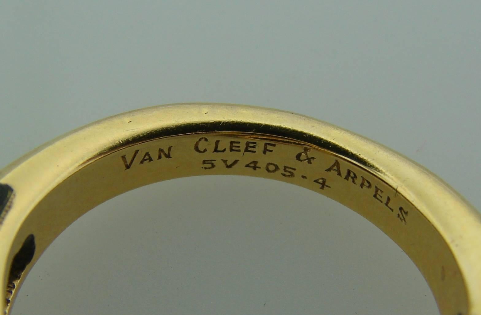 1970s VAN CLEEF & ARPELS Black Onyx Diamond & Yellow Gold Ring 5