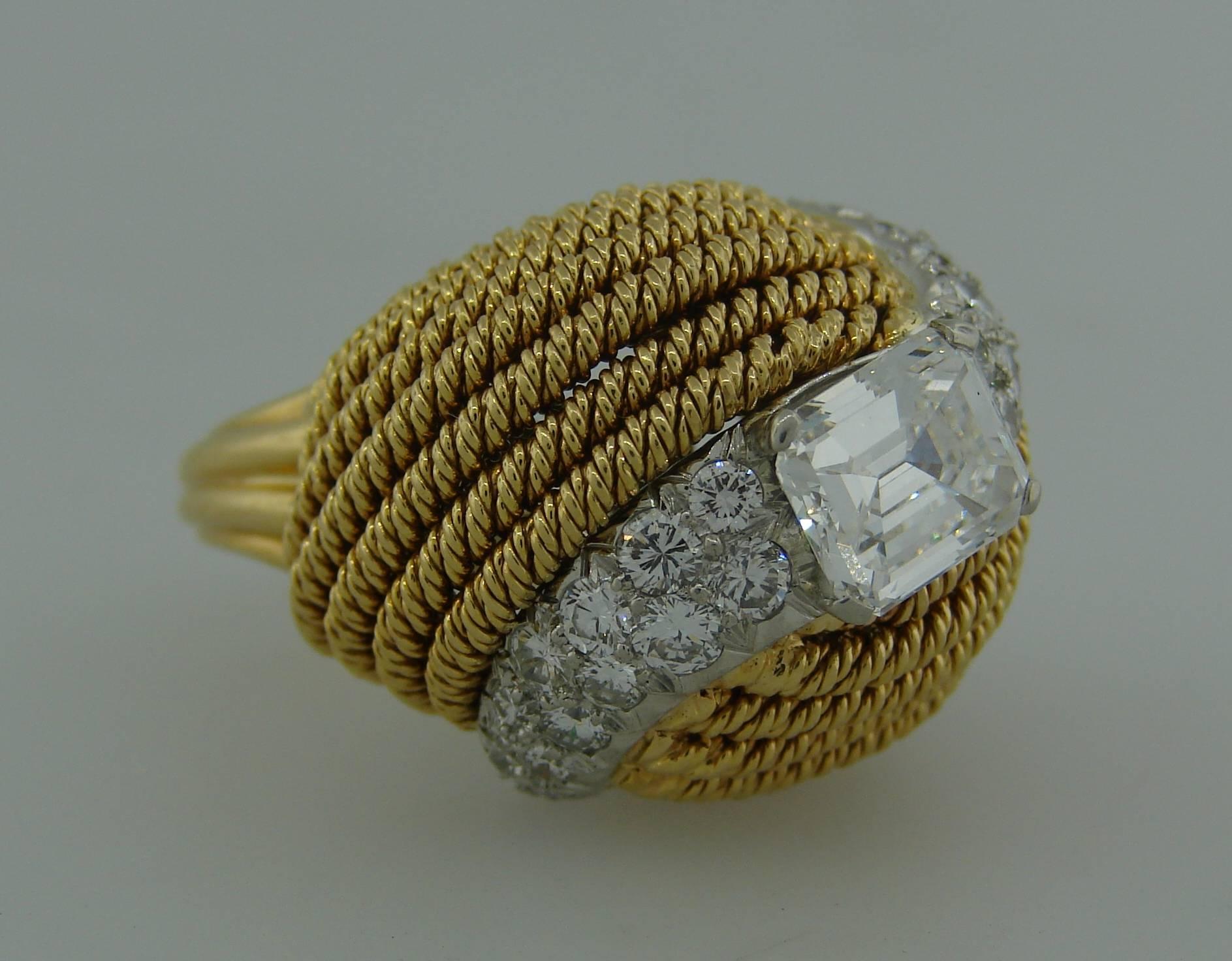 Women's 1950s DAVID WEBB Diamond & Yellow Gold Cocktail Ring