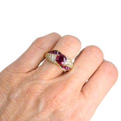 Vintage GRAFF Ruby Diamond 18k Yellow Gold Ring 2.06 cts AGL Report