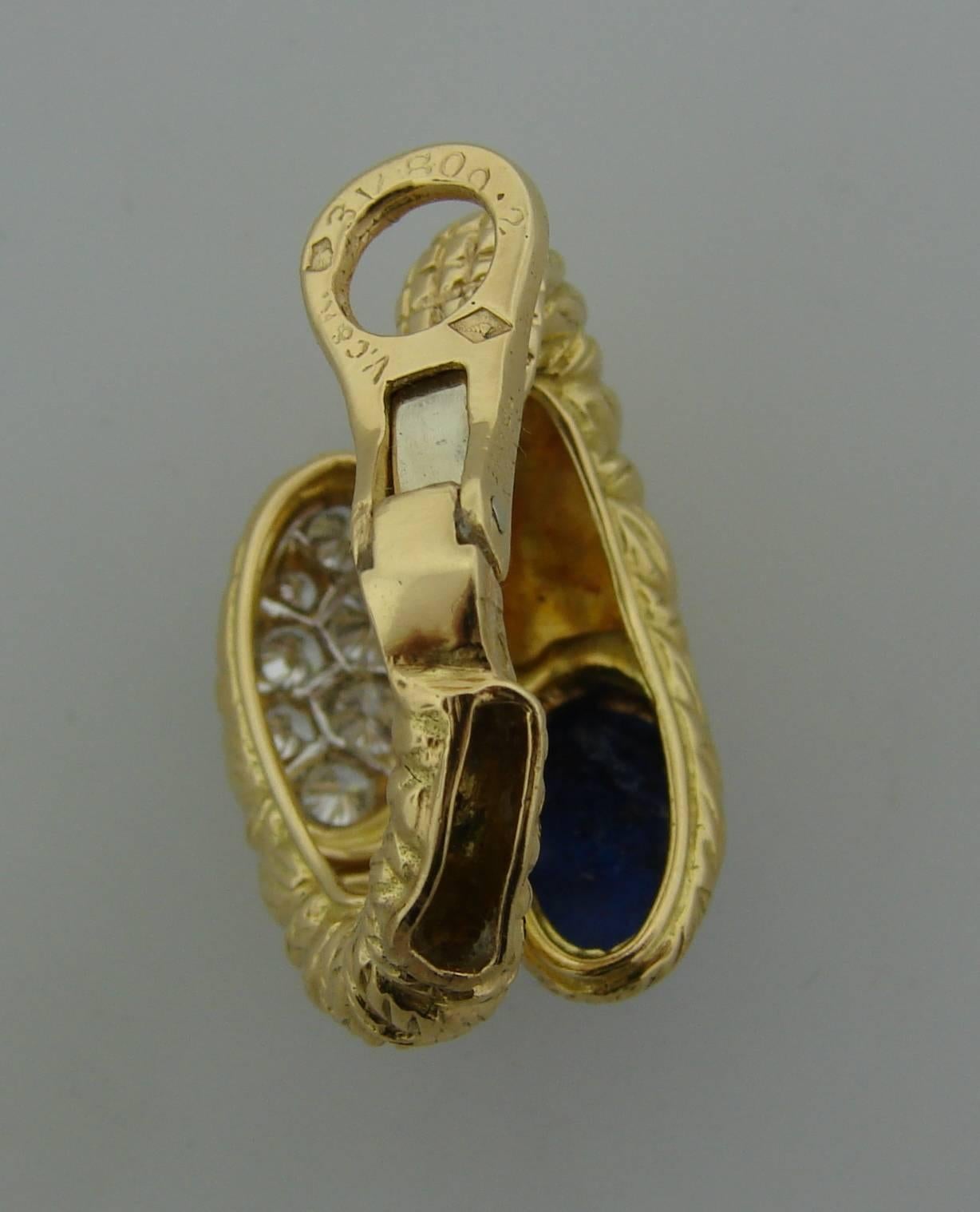 1970s Van Cleef & Arpels Lapis Lazuli Diamond Gold Earrings and Bracelet Set 3