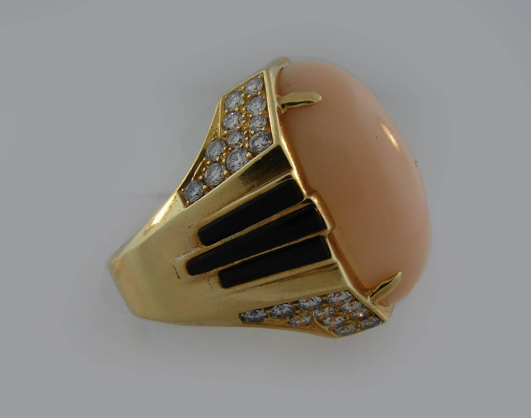 1970s Bulgari Coral Diamond Enamel Yellow Gold Ring 2