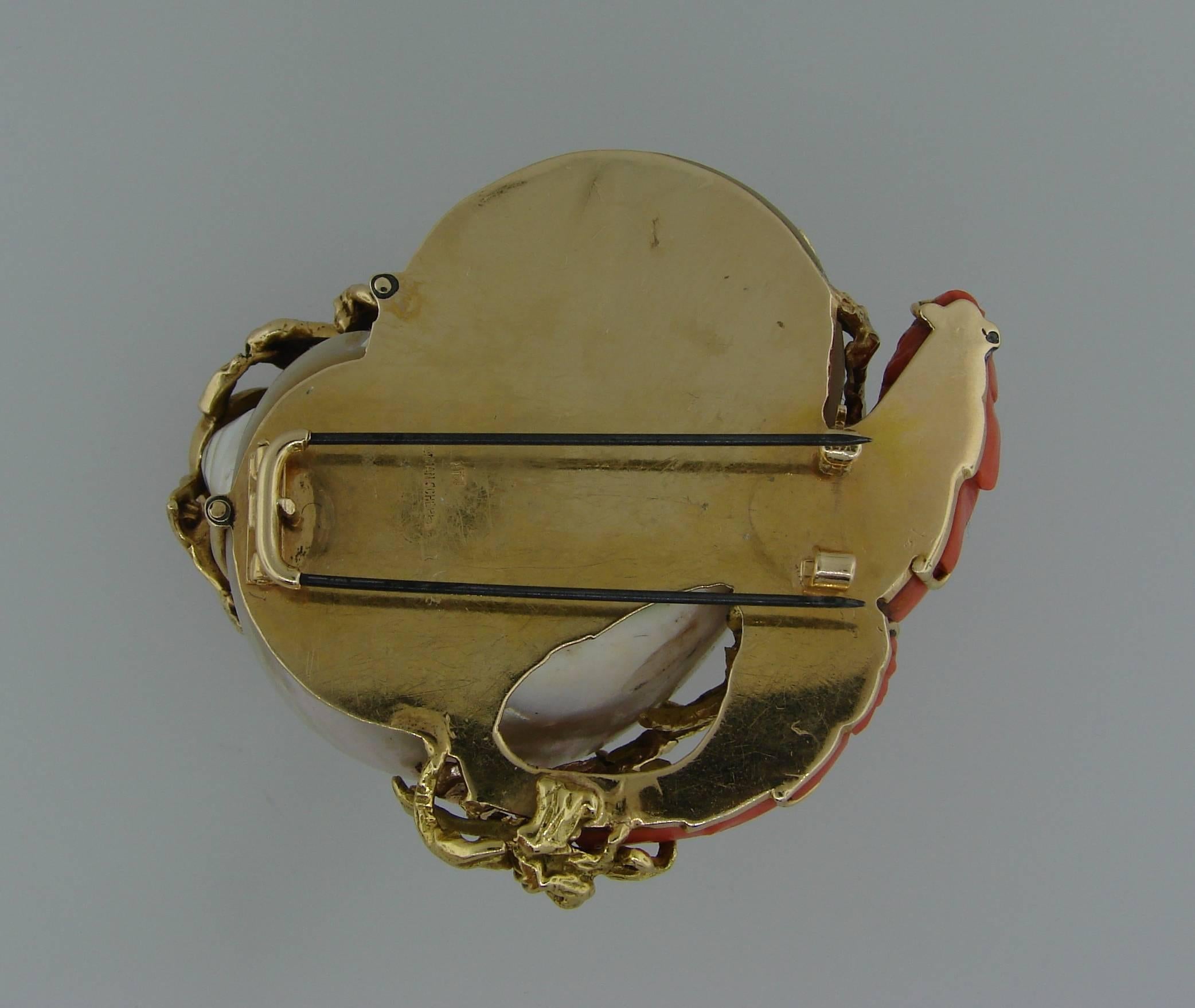 1950s Seaman Schepps Mother-of-Pearl Coral Yellow Gold Clip Brooch Pin 3