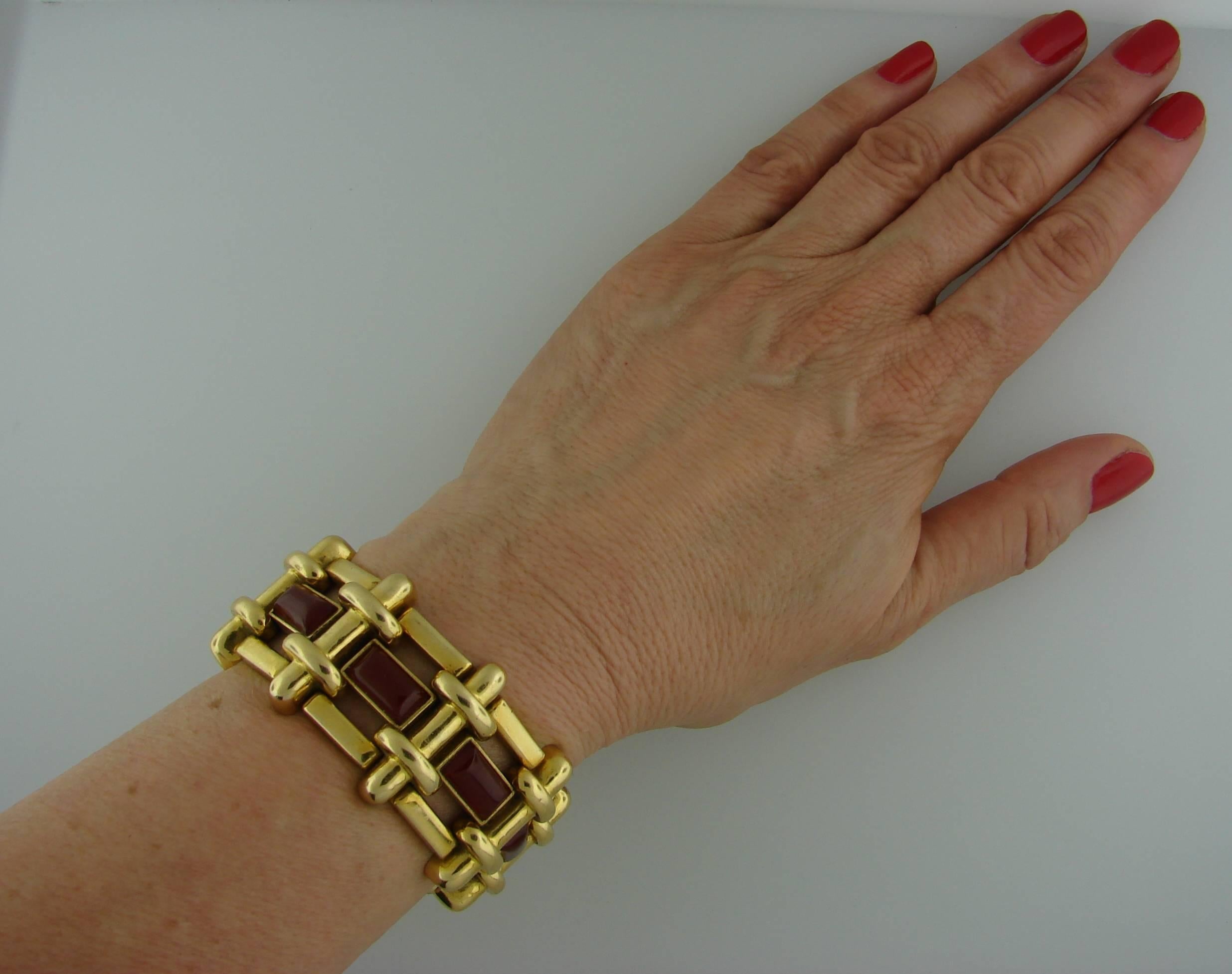 A. Cipullo for Cartier Carnelian Link Yellow Gold Bracelet 5