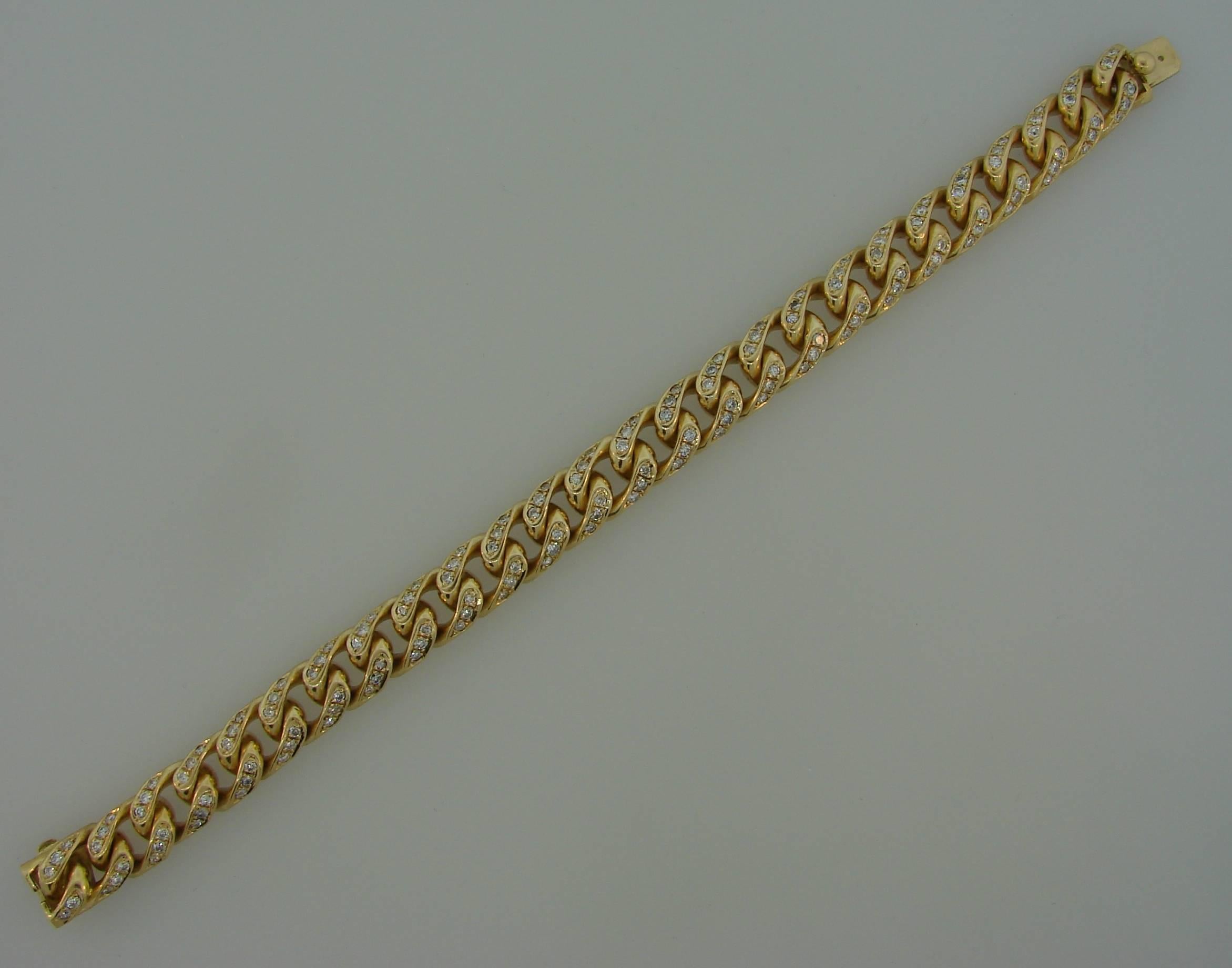 1970s Bulgari Diamond Yellow Gold Link Bracelet Bvlgari 1