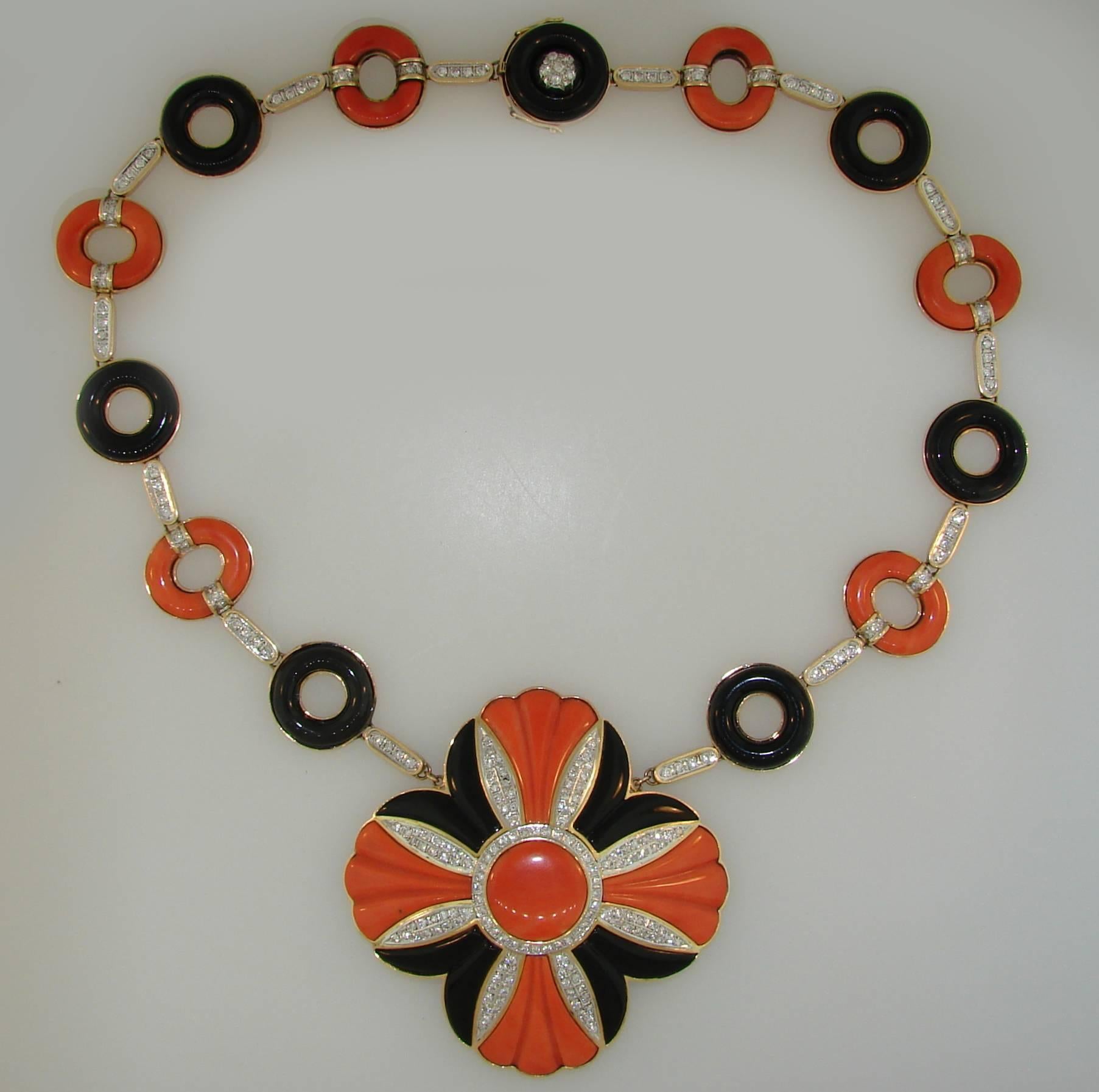 1970s Mediterranean Coral Black Onyx Diamond Yellow Gold Necklace In Excellent Condition In Beverly Hills, CA