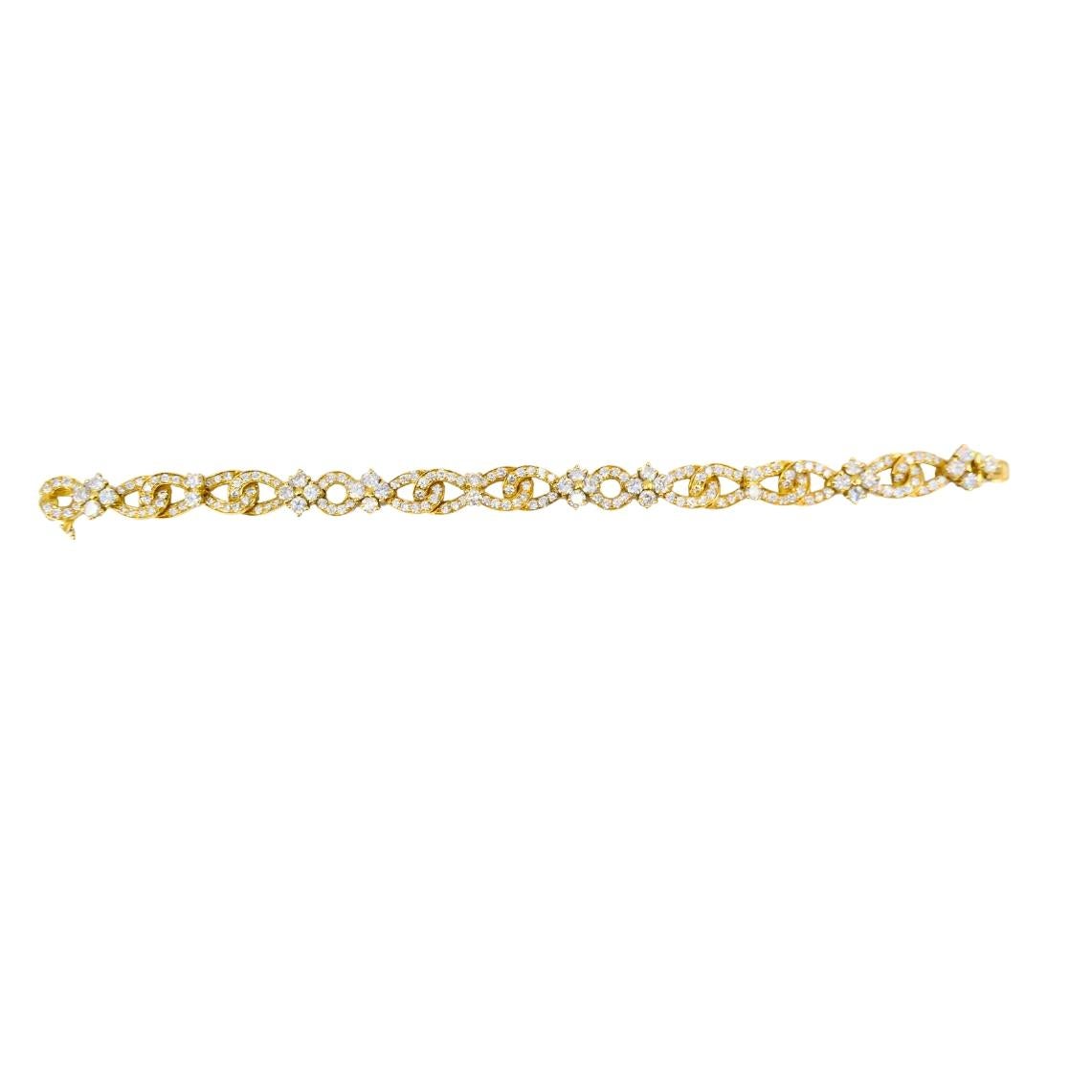 Taille brillant Van Cleef & Arpels Bracelet à maillons en or 18k et diamants en vente