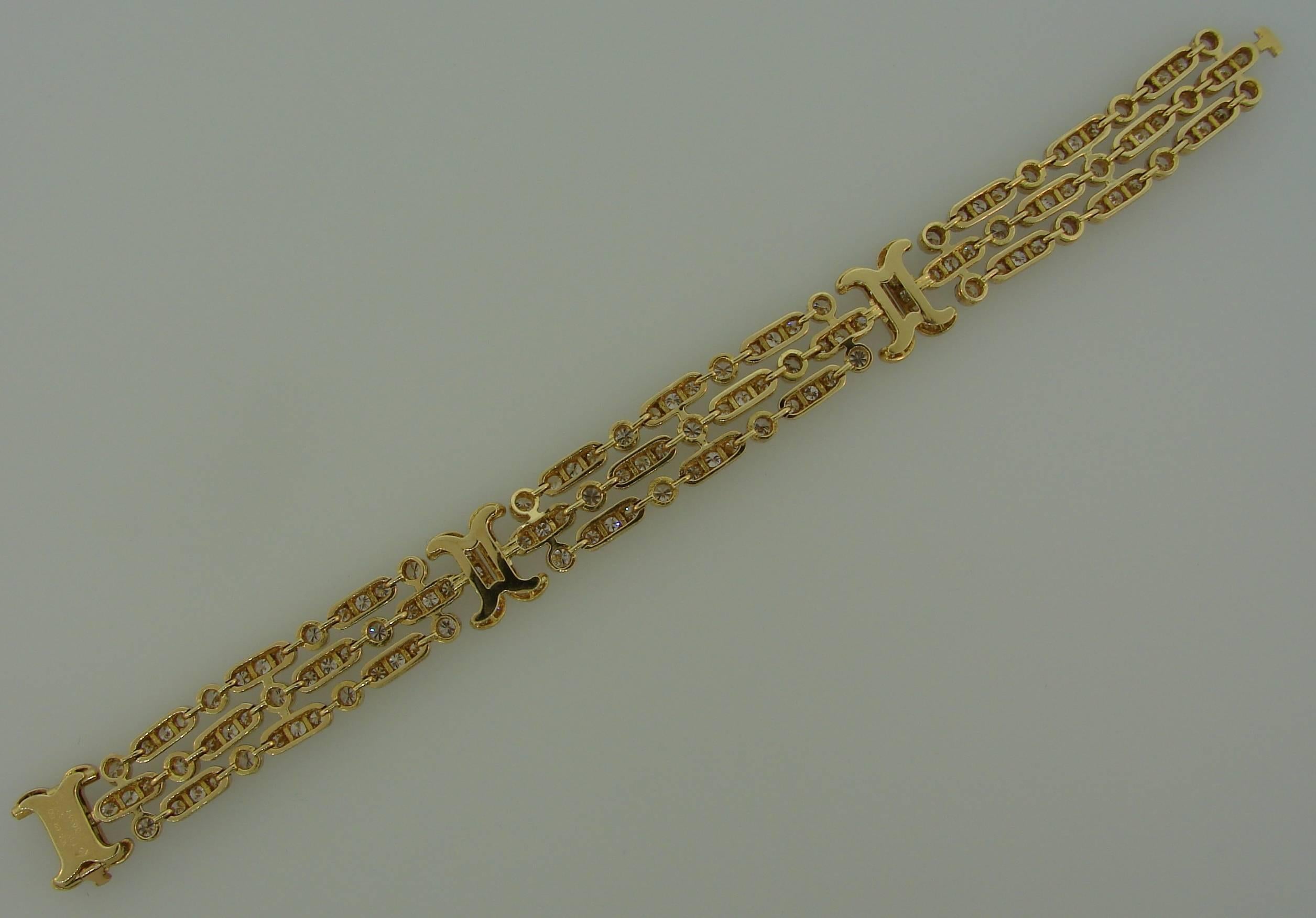 Van Cleef & Arpels Diamond Yellow Gold Bracelet 4