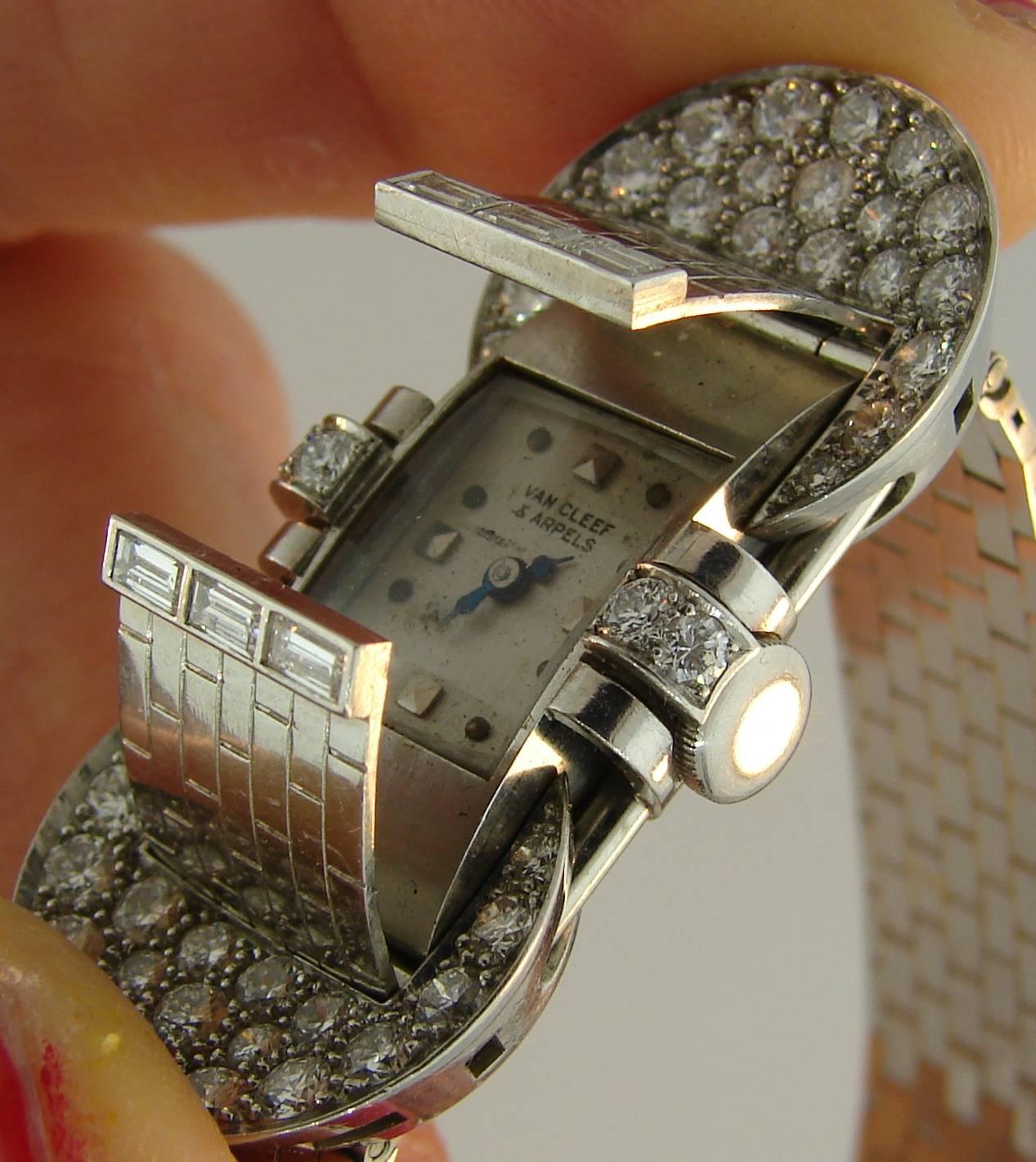 Van Cleef & Arpels Diamond Platinum White Gold Bracelet Ladies Wristwatch 2