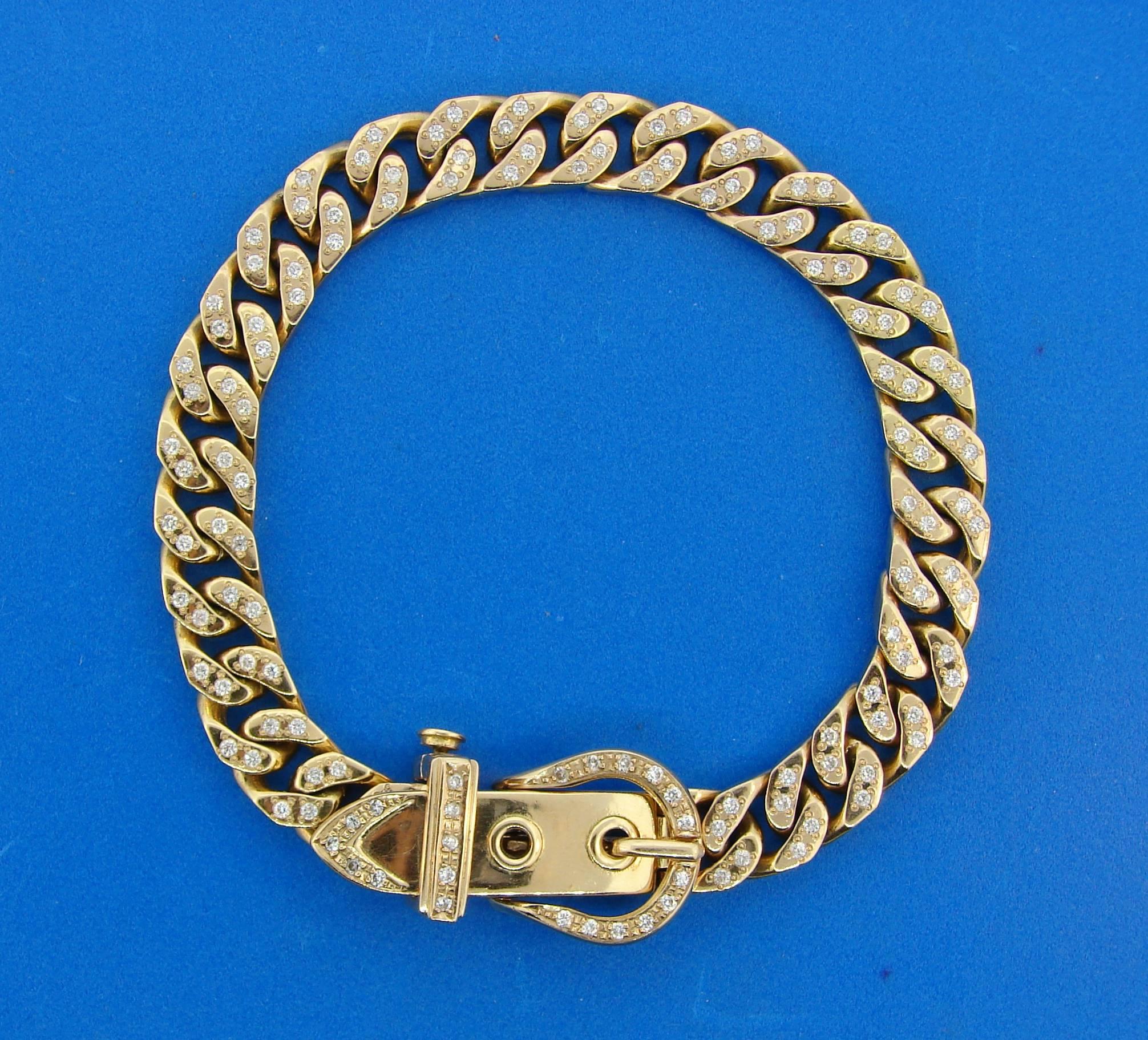 Chic and timeless buckle bracelet created by Hermes in France in the 1970's. Wearable and popular, the bracelet is a great addition to your jewelry collection. 
It is made of 18 karat yellow gold and set with round brilliant cut diamonds (F-G color,