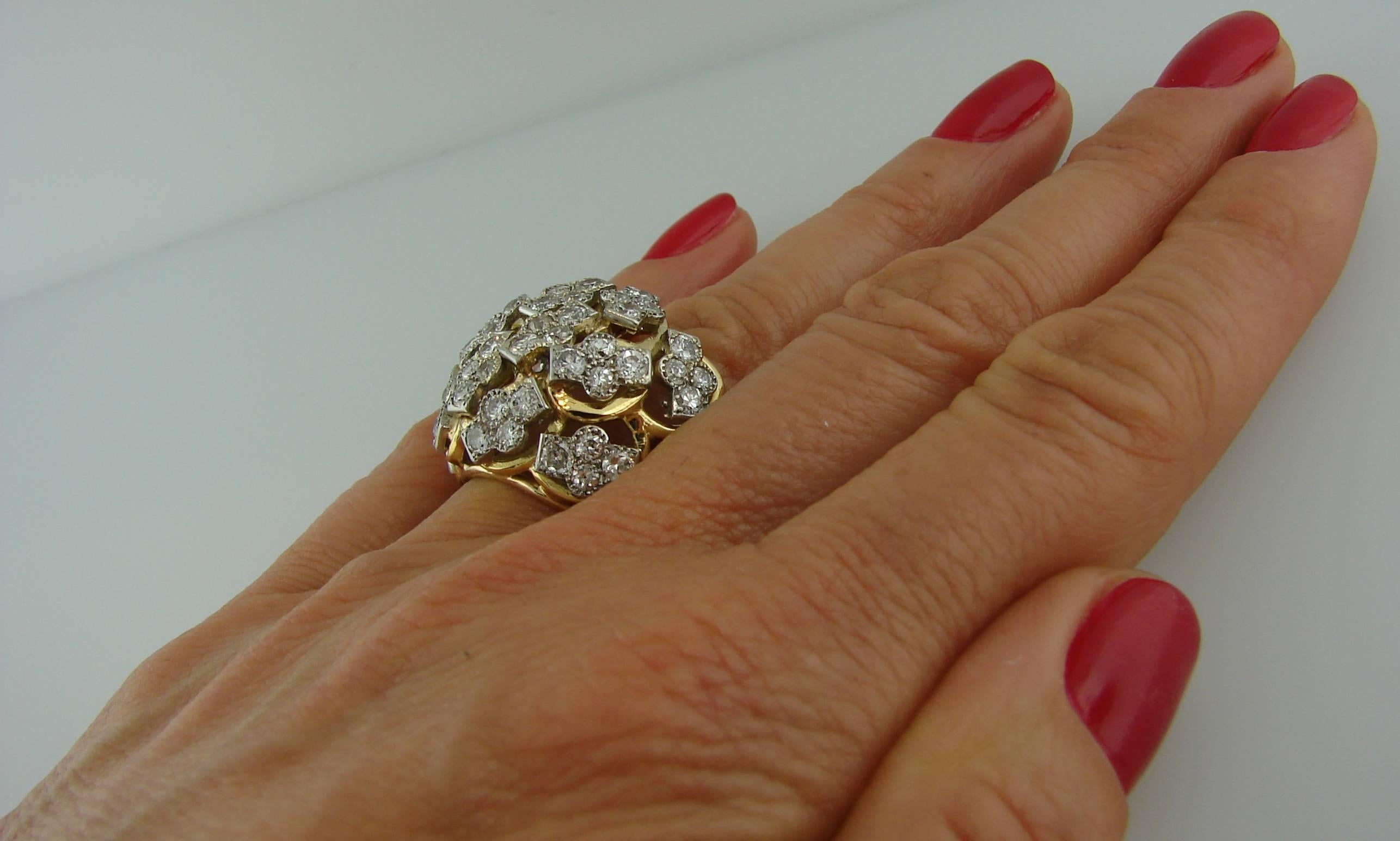 Seaman Schepps Diamond Yellow Gold Platinum Ring, 1950s In Excellent Condition In Beverly Hills, CA