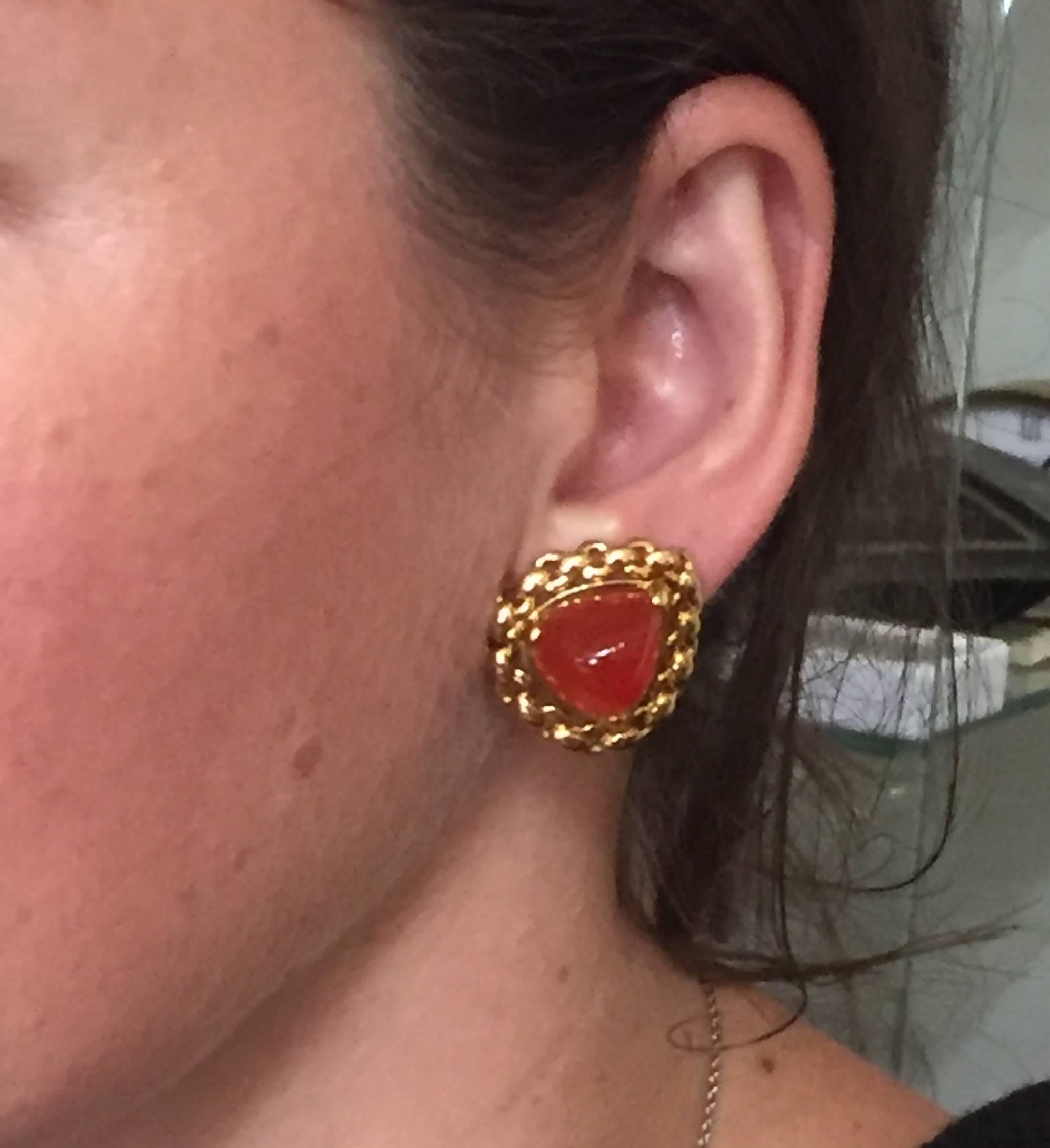 Women's 1980s Hermes Carnelian Yellow Gold Earrings and Bracelet Set