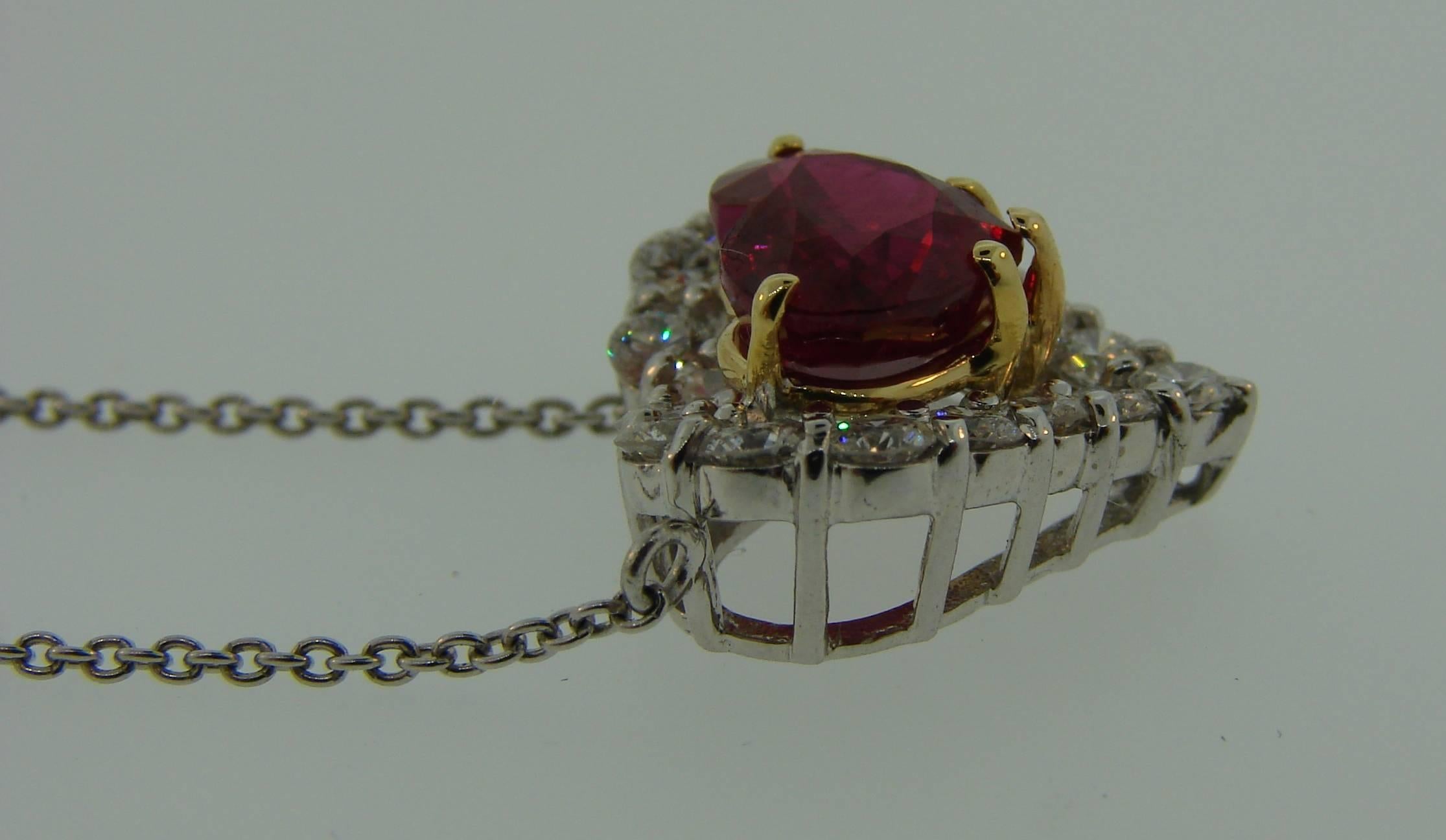 Graff Heart-Shape Ruby Diamond Platinum Pendant Necklace In Excellent Condition In Beverly Hills, CA