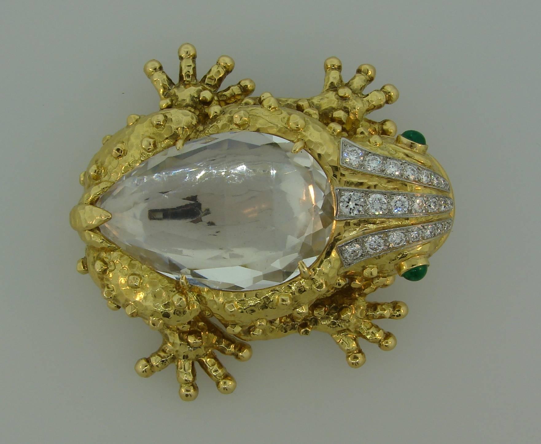 1980s David Webb Rock Crystal Diamond Emerald Yellow Gold Frog Pin Brooch Clip 1