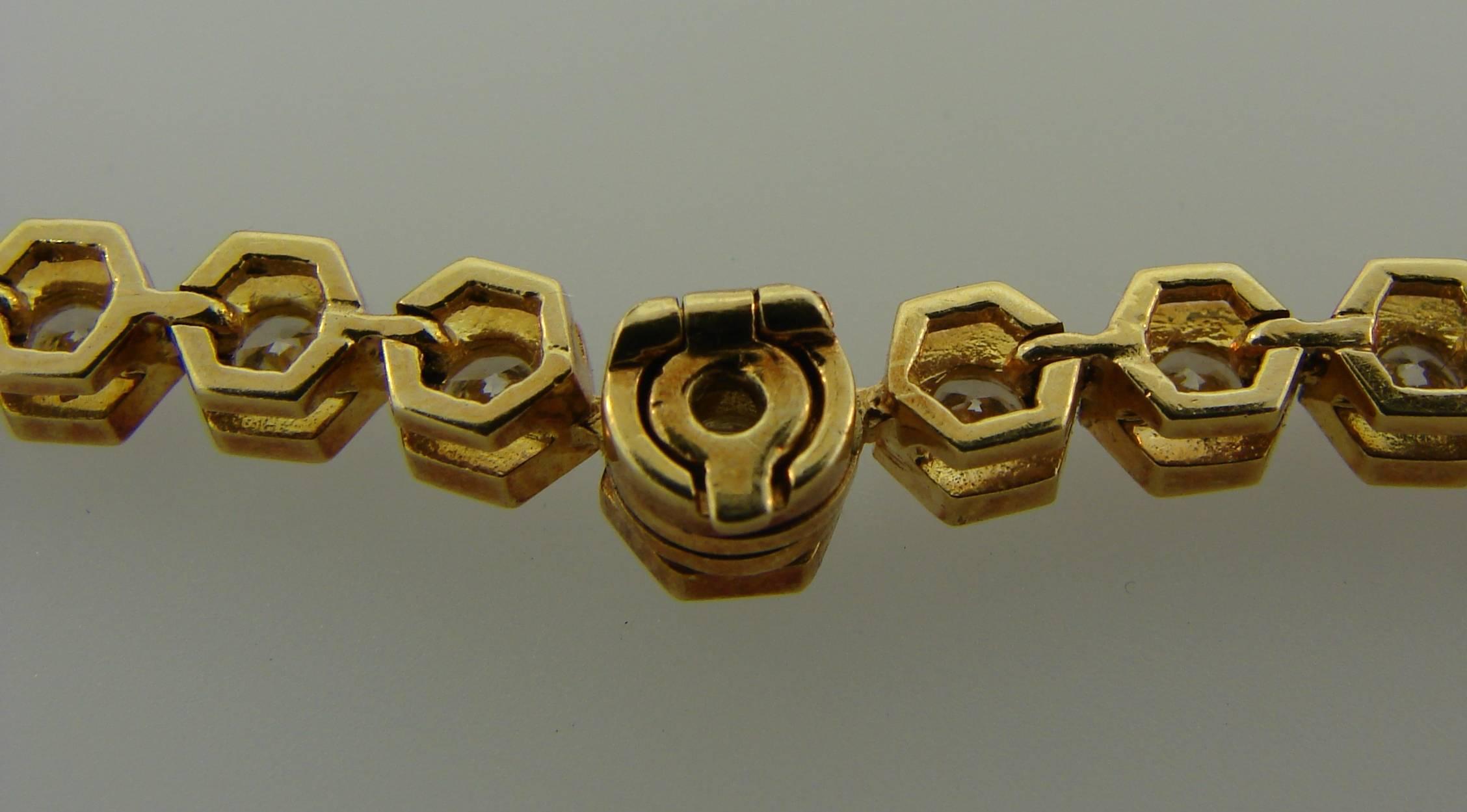 Van Cleef & Arpels Diamond Yellow Gold Necklace 5