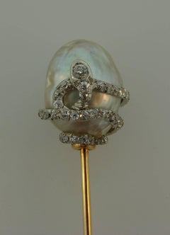 J. E. Caldwell Art Deco Baroque Pearl Diamond Platinum Gold Hat Stick Pin, 1910s