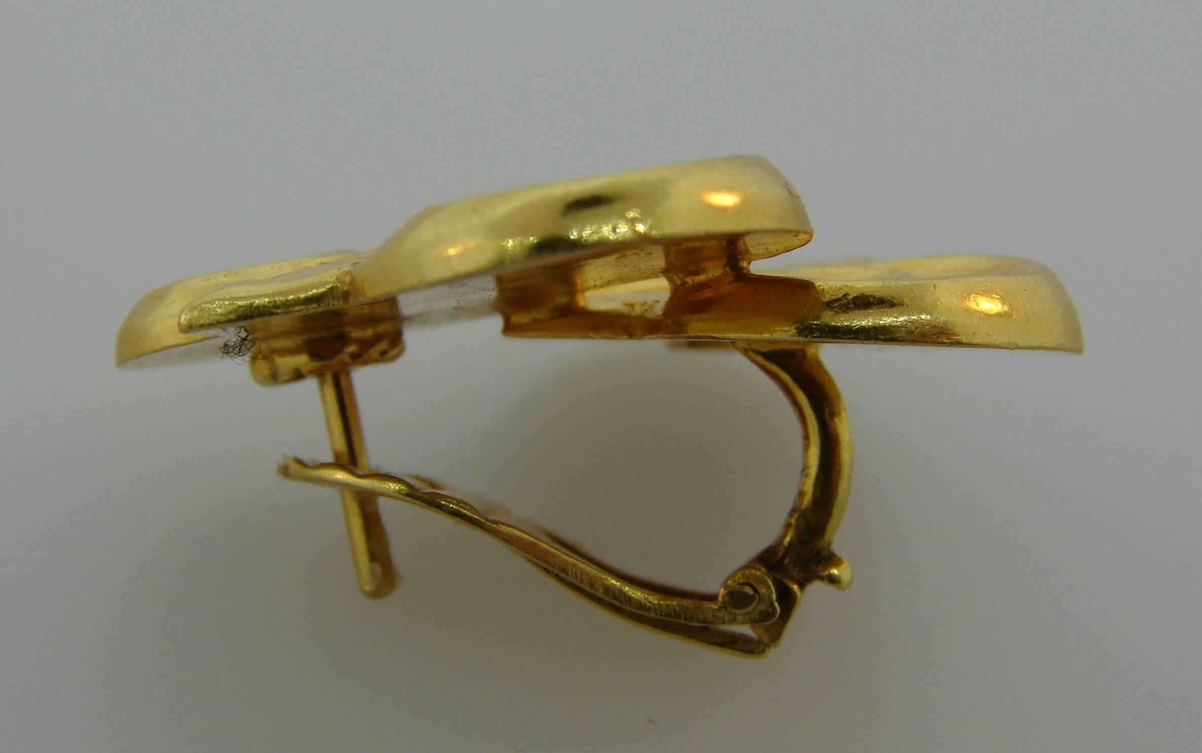 Zolotas 22 Karat Yellow Gold Necklace and Earrings Set 4