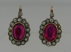 Pendientes de oro en racimo con diamante rubí y plata