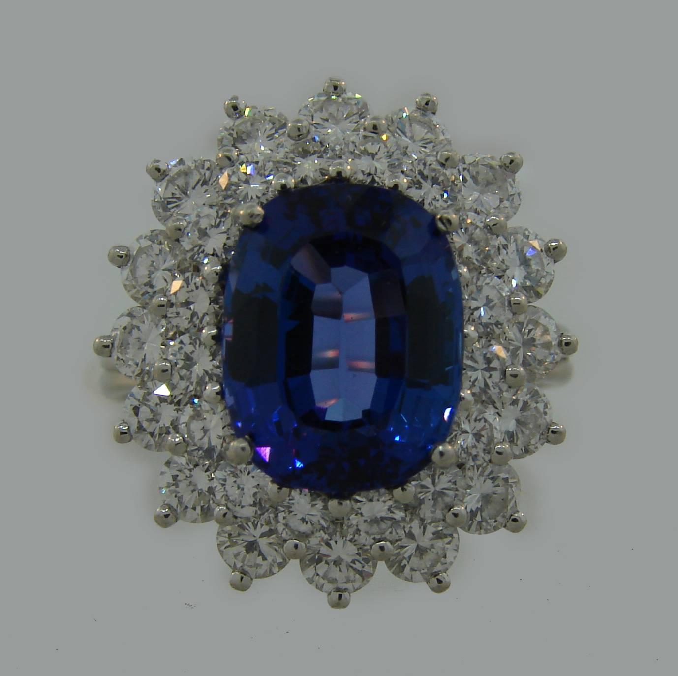Tiffany & Co. 3.69 Carat Tanzanite Diamond Platinum Ring In Excellent Condition In Beverly Hills, CA