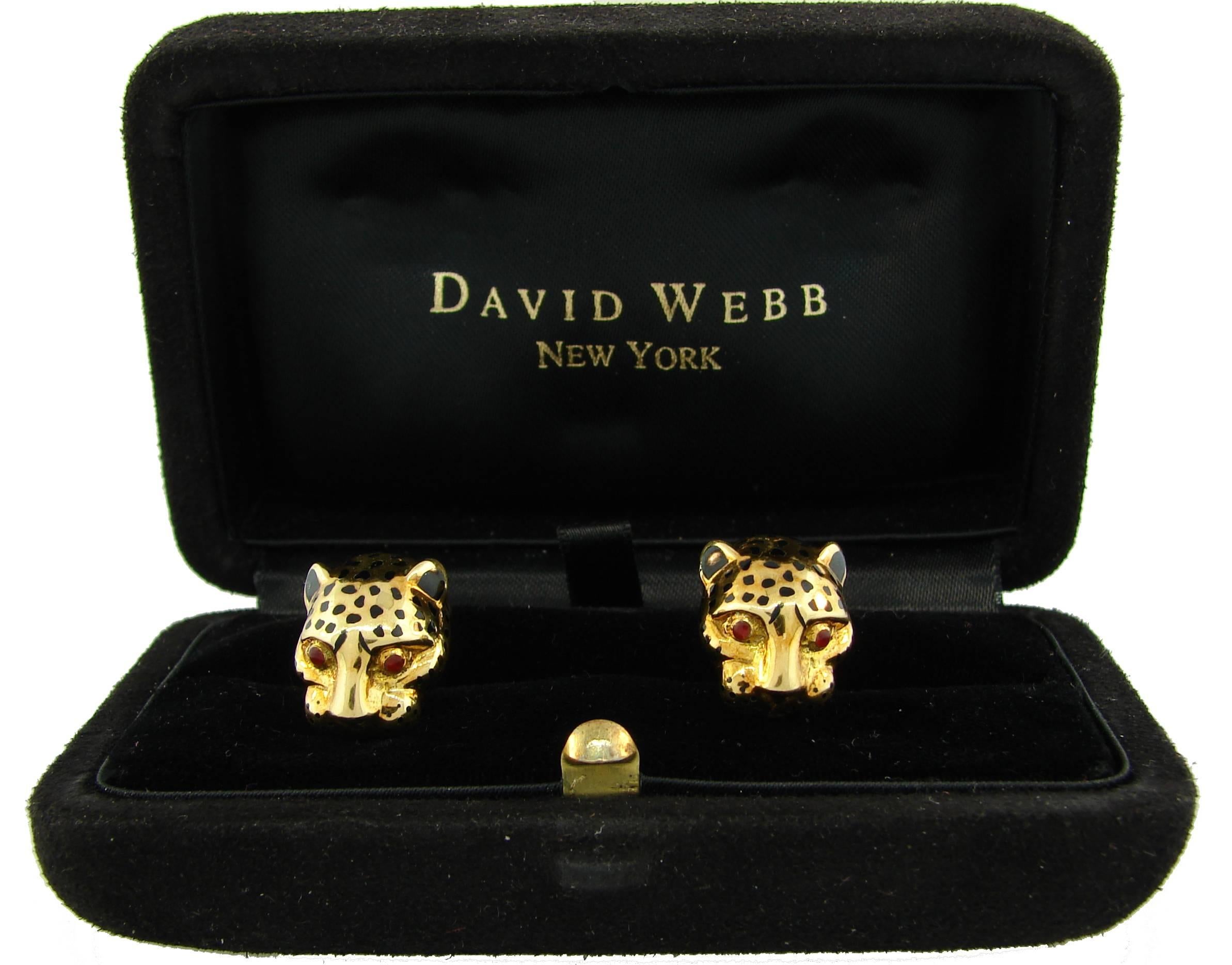 Cute and fun panther cufflinks created by David Webb in the 1980's. Elegant and stylish, the cufflinks are a great addition to your jewelry and accessories collection. 
Made of 18k (stamped) yellow gold and black and red enamel.
The panthers' heads